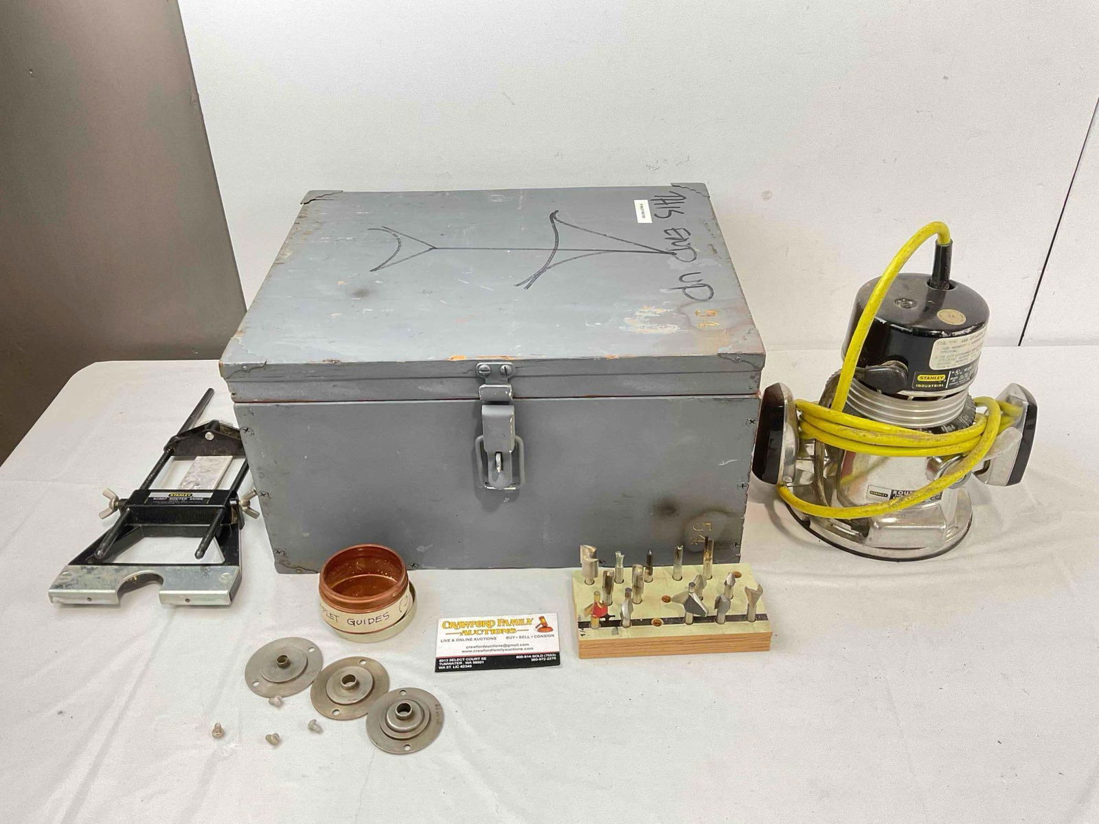 Vintage Stanley Router Model 03 w/ Wood Box & Accessories, incl. Router Guide. Tested, Works. (1 of 7)