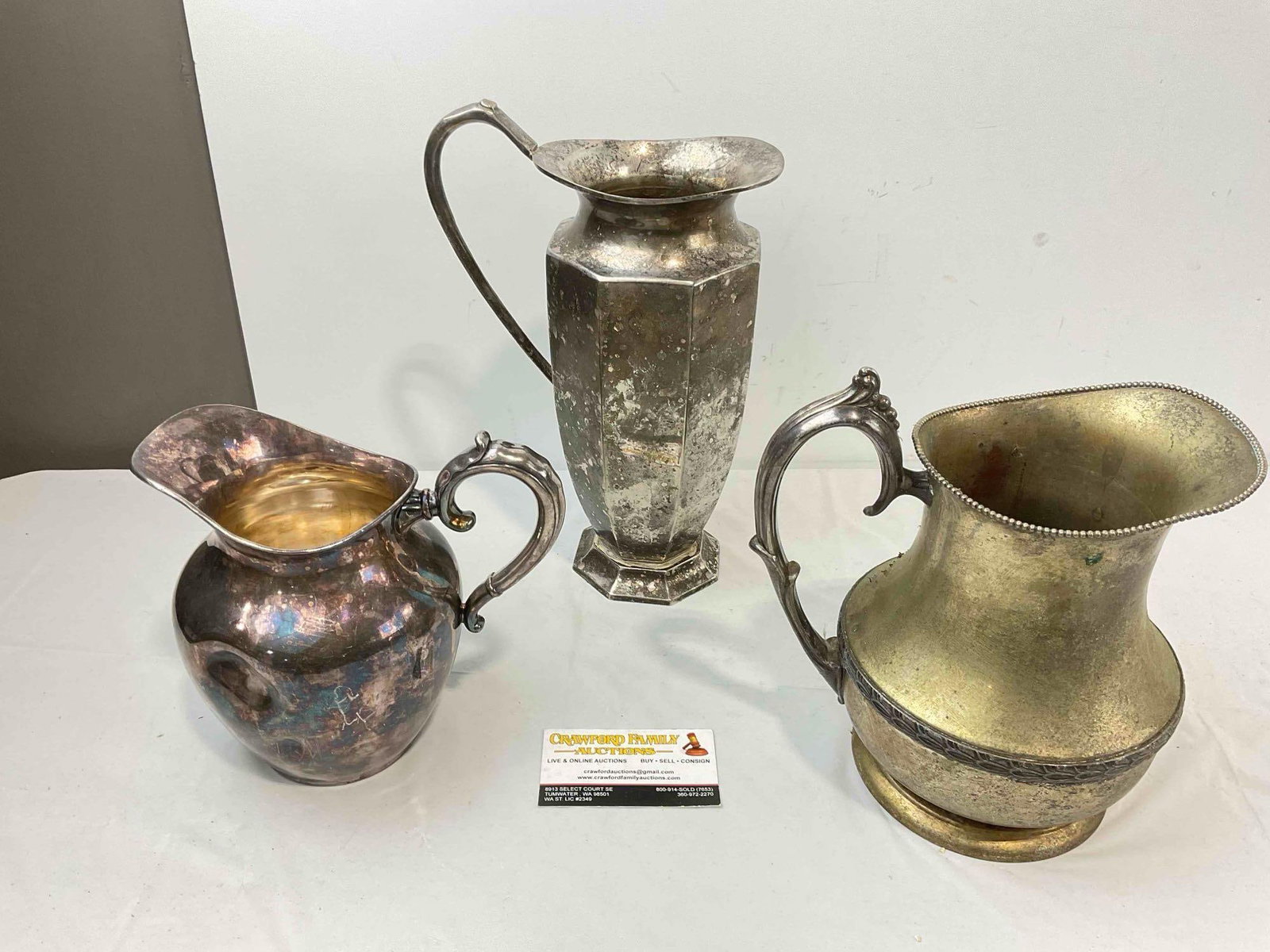 3 pcs Vintage Silver Plated Water Pitchers, incl. Two's Company & Wallace Bros. See pics. - 4