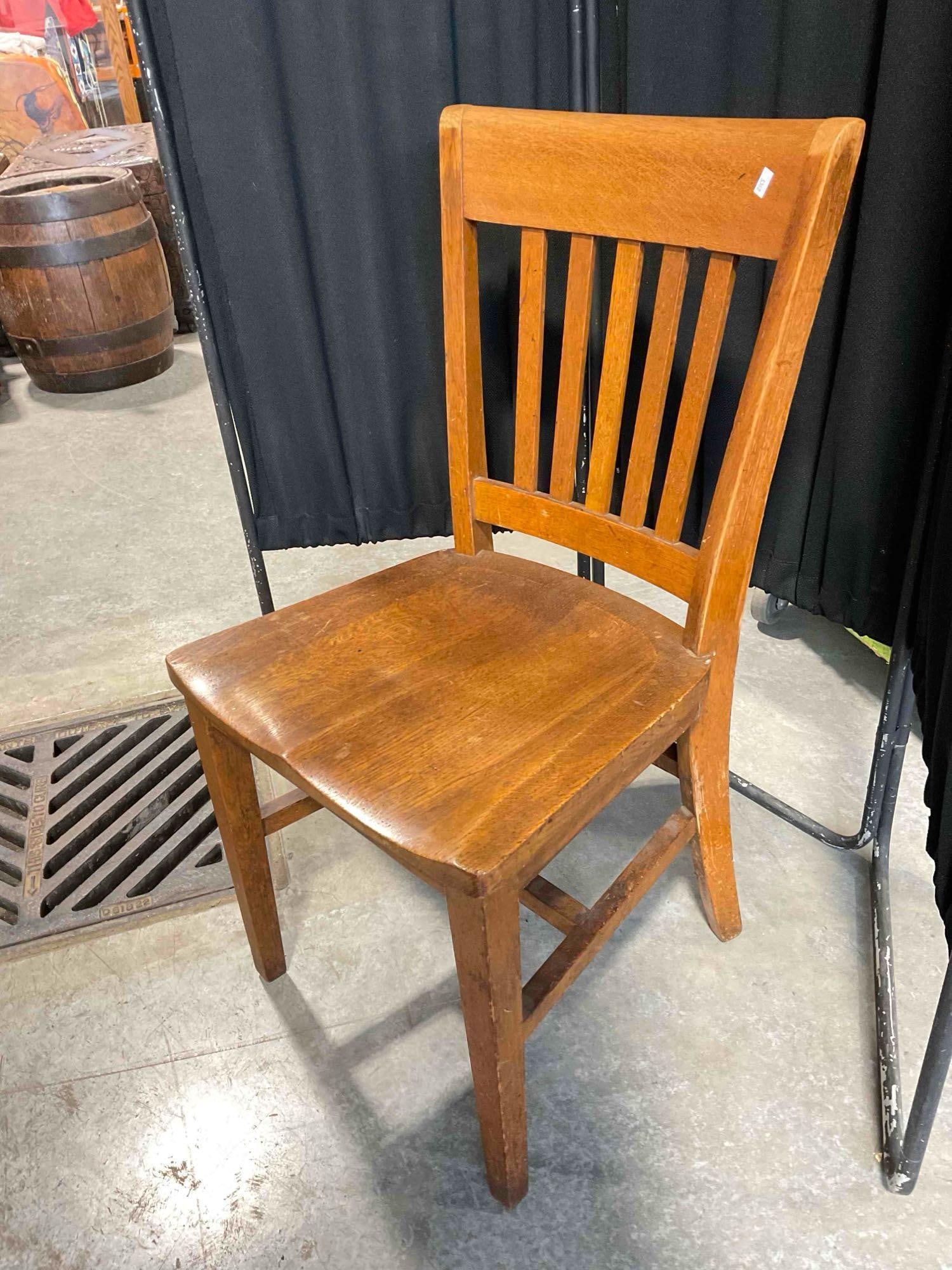 Vintage B. L. Marble Co. Mission Style Tiger Oak Wood Chair. Very Good Condition. See pics. - 2