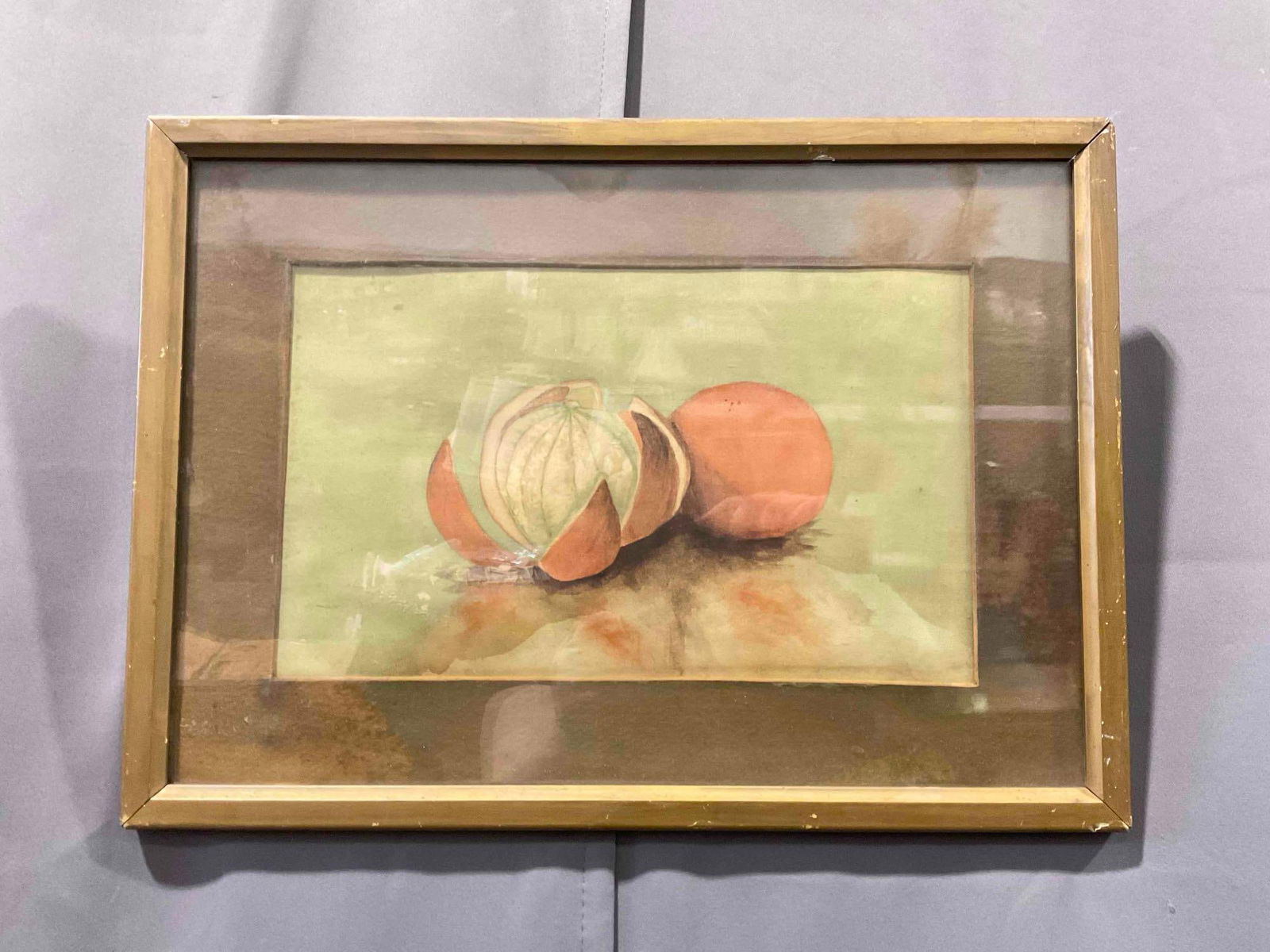 Framed Original Watercolor Painting Still Life of Oranges. Fair Condition. Measures 18" x 1" x 13": Framed Original Watercolor Painting Still Life of Oranges. Fair Condition. Measures 18" x 3" x 13" Tends to flop forward on wire, Water stained and molding, frame is chipped, otherwise in fair