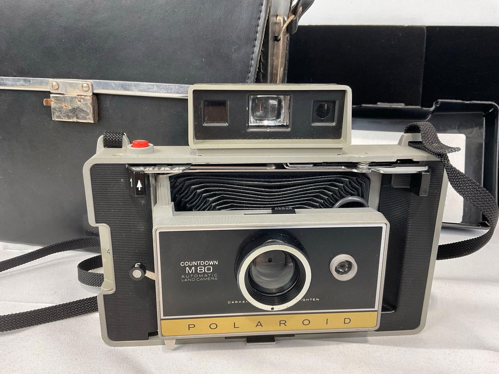 Polaroid countdown M80 Automatic Land Camera w/Leather Case, 10h x 13w x 5d inches - 2