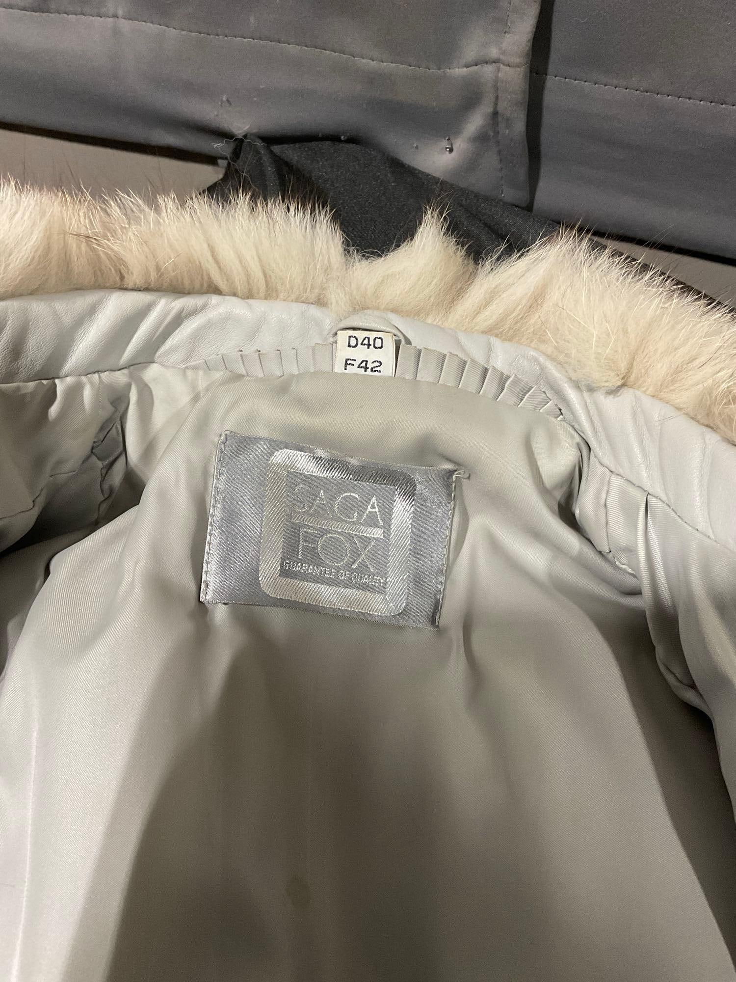Vintage Saga Fox Fur Jacket, Silver tone Fur, 32h x 17w inches, size D40 F42 - 6