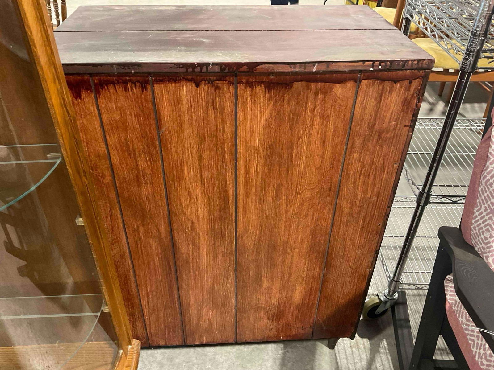 Vintage Rosewood Finish Pine? Wood Dresser w/ 4 Drawers. Very Good Condition. See pics. - 7