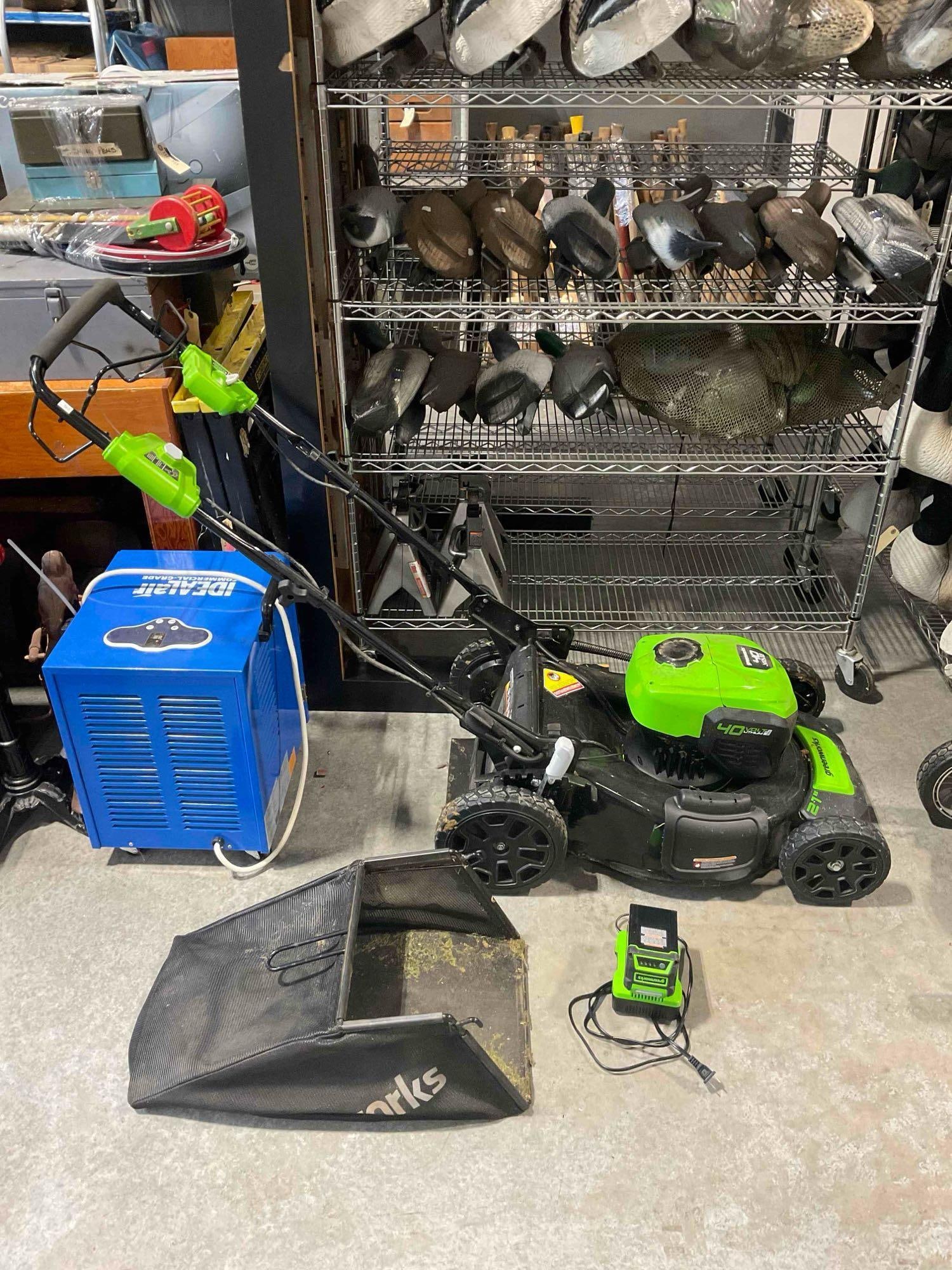 Greenworks 21" Model MO40L02 Electric Powered Lawnmower. Tested, Works. Very Good Cond.: *No shipping available, hazardous materials* Greenworks 21" Model MO40L02 Electric Powered Lawnmower. Tested, Works. Very Good Condition. Includes clippings bag & charger/battery. Minor wear