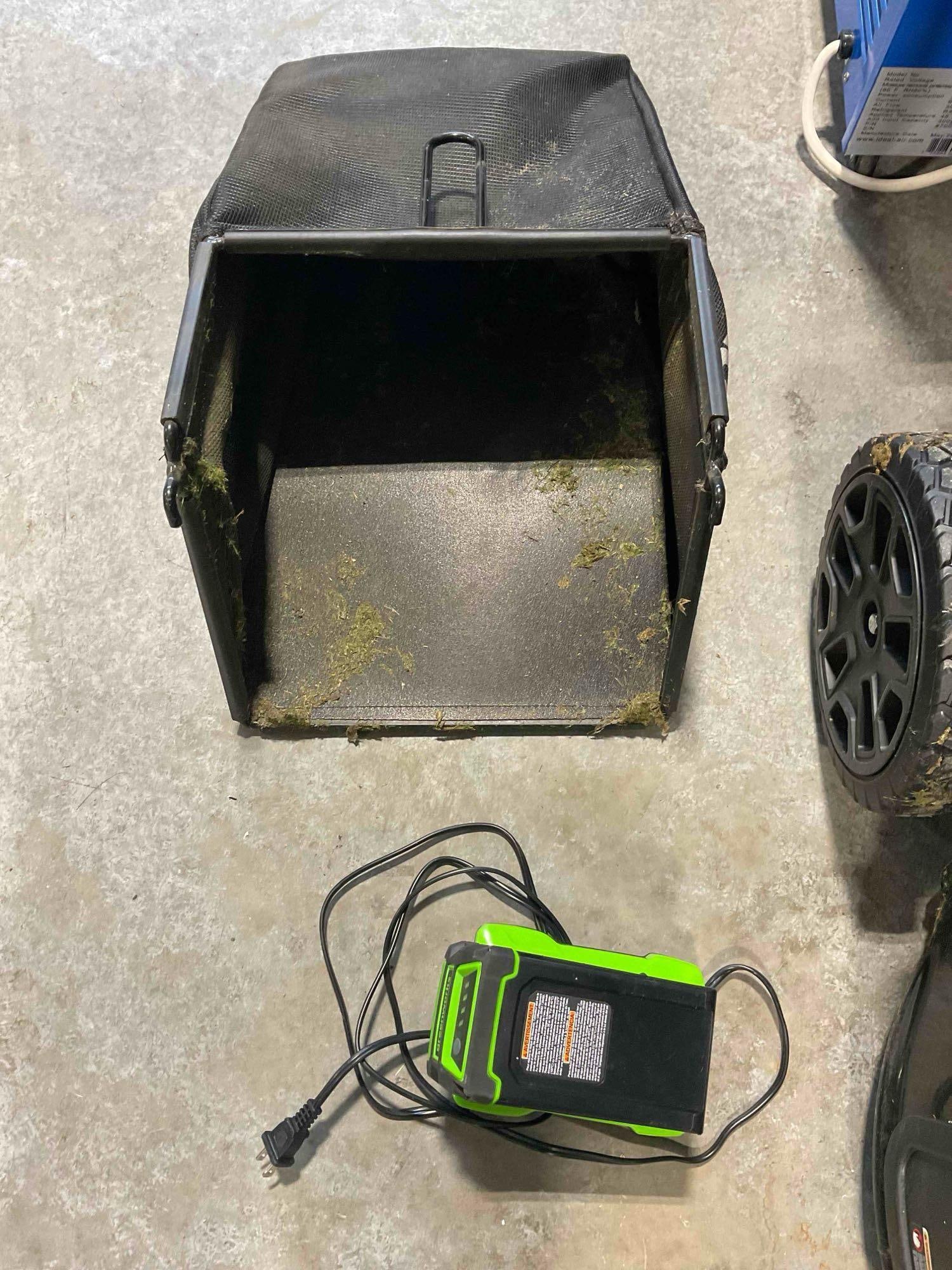 Greenworks 21" Model MO40L02 Electric Powered Lawnmower. Tested, Works. Very Good Cond. - 3