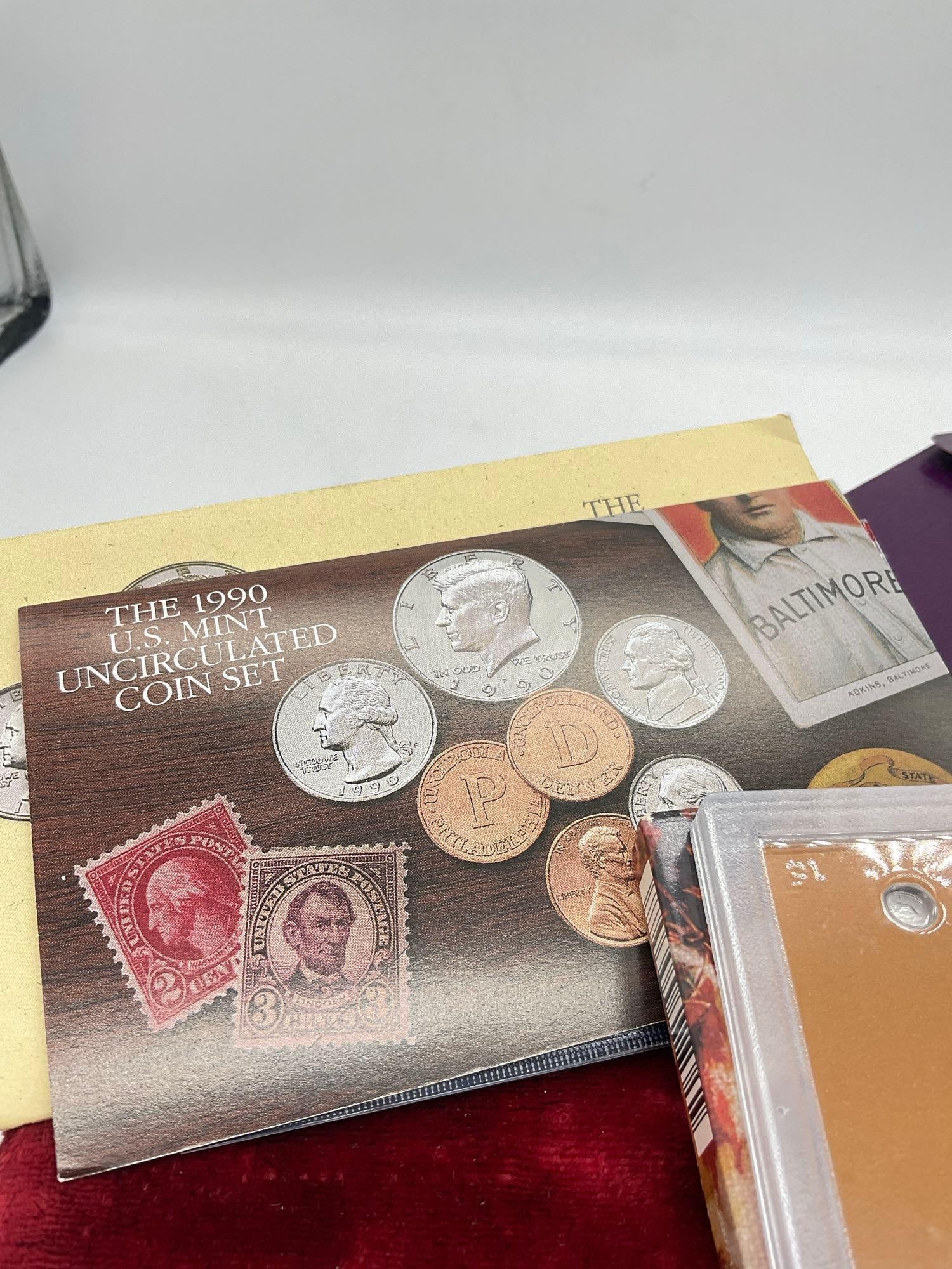 US 1985 Proof set, 1990 Mint set and 2007 Proof President set - 3