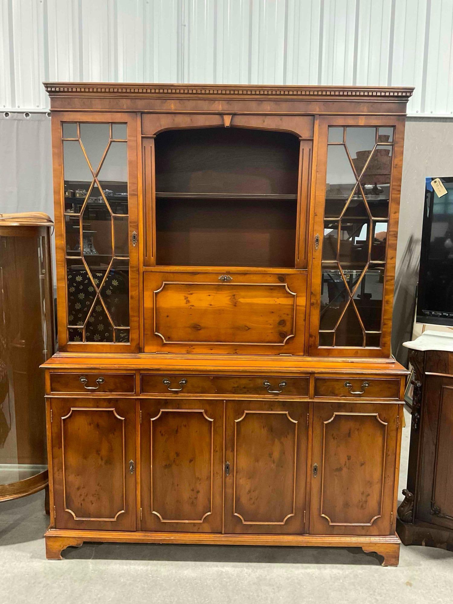 Vintage English Style Yew? Wood Breakfront Display Cabinet Bookcase. Excellent Condition.: Vintage English Style Yew? Wood Breakfront Display Cabinet Bookcase. Excellent Condition. Could be knotty pine, unsure of wood. Very minor wear indicative of age and use, otherwise in excellent condit