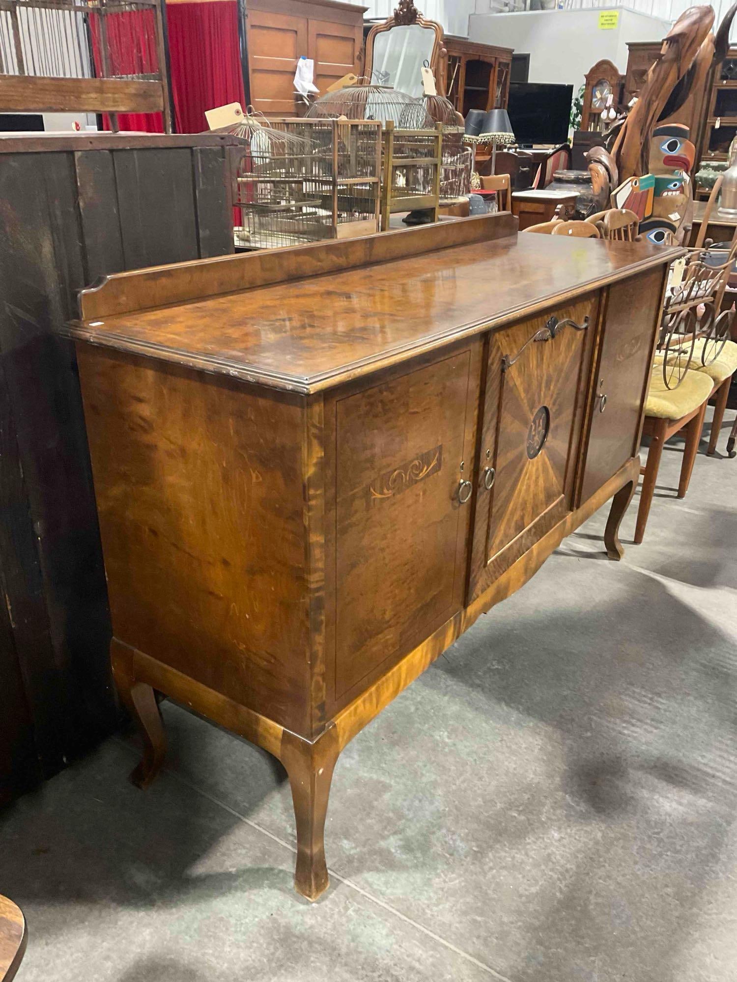 Gorgeous Burl Wood Sideboard Credenza w/ Sunburst Marquetry Motif. Excellent Condition. - 2