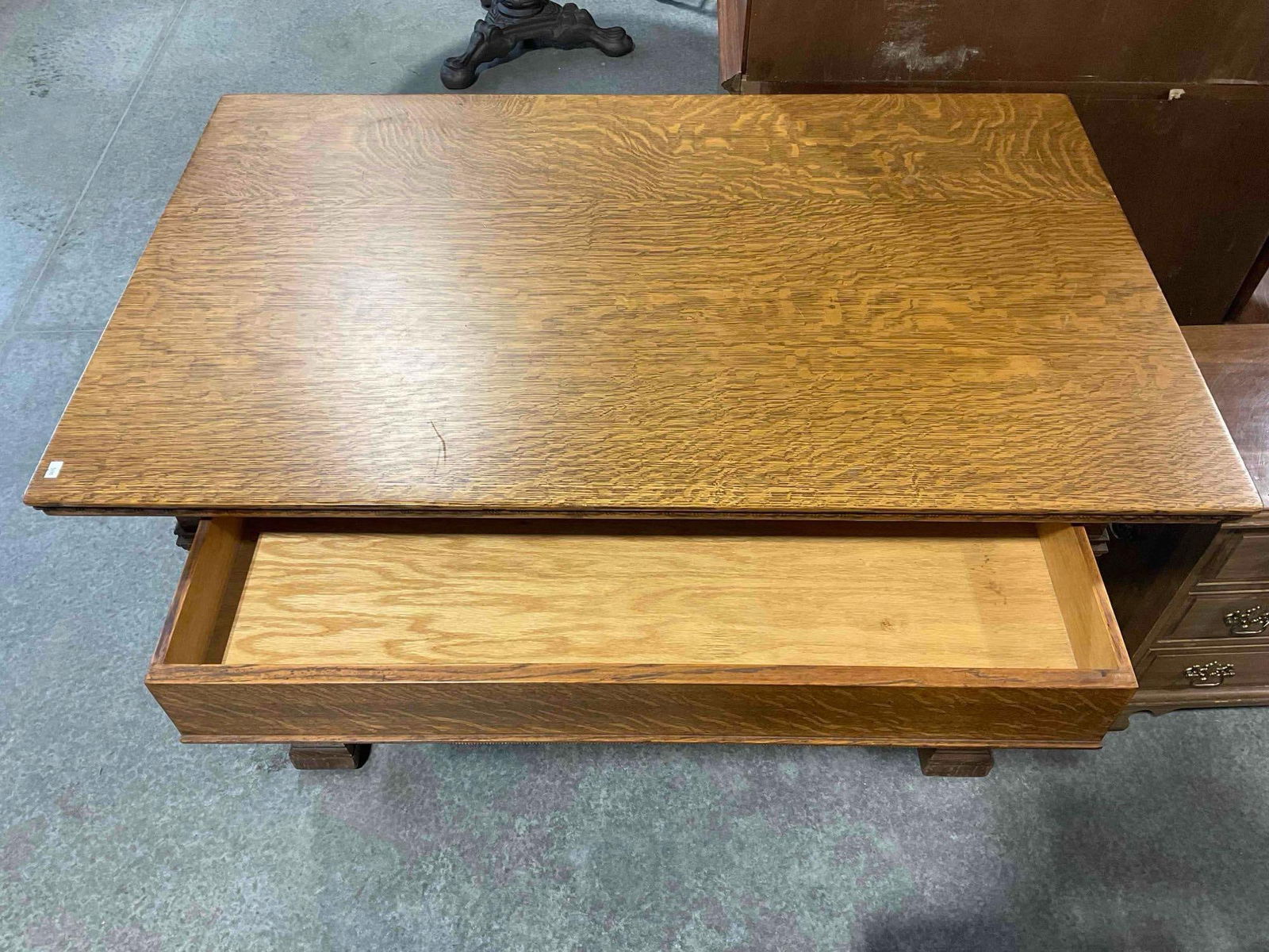 Gorgeous Vintage? Hale & Kilburn Oak Wood Library Table w/ Drawer & Lovely Grain. Excellent Cond. - 7