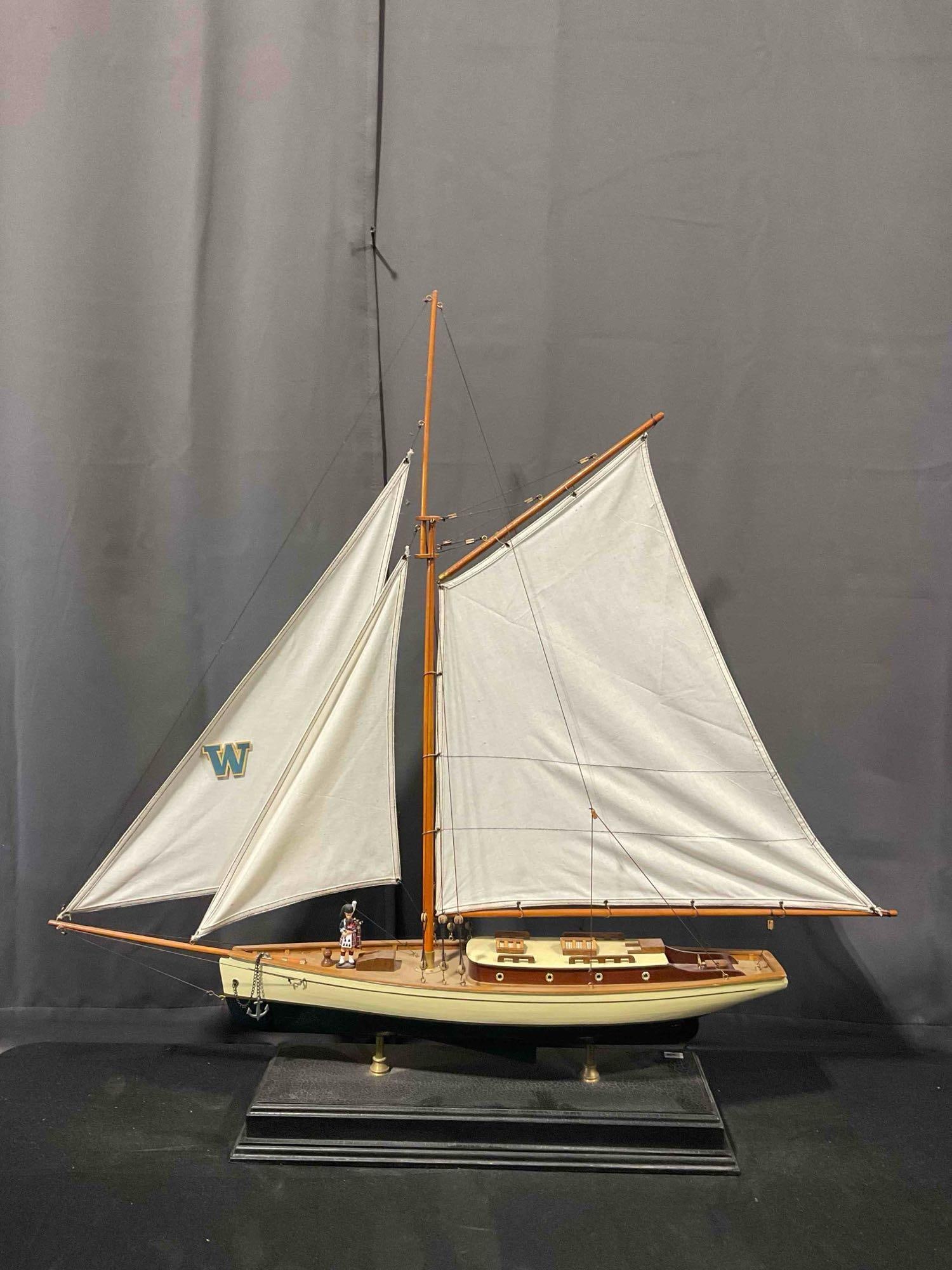 Vintage Authentic Models 1930s Classic Yacht Model Sailboat. Excellent Condition. See pics.: *No in-house shipping, fragile and/or oversized* Vintage Authentic Models 1930s Classic Yacht Model Sailboat. Needs a dusting, otherwise in Excellent Condition. Includes a little bagpiper