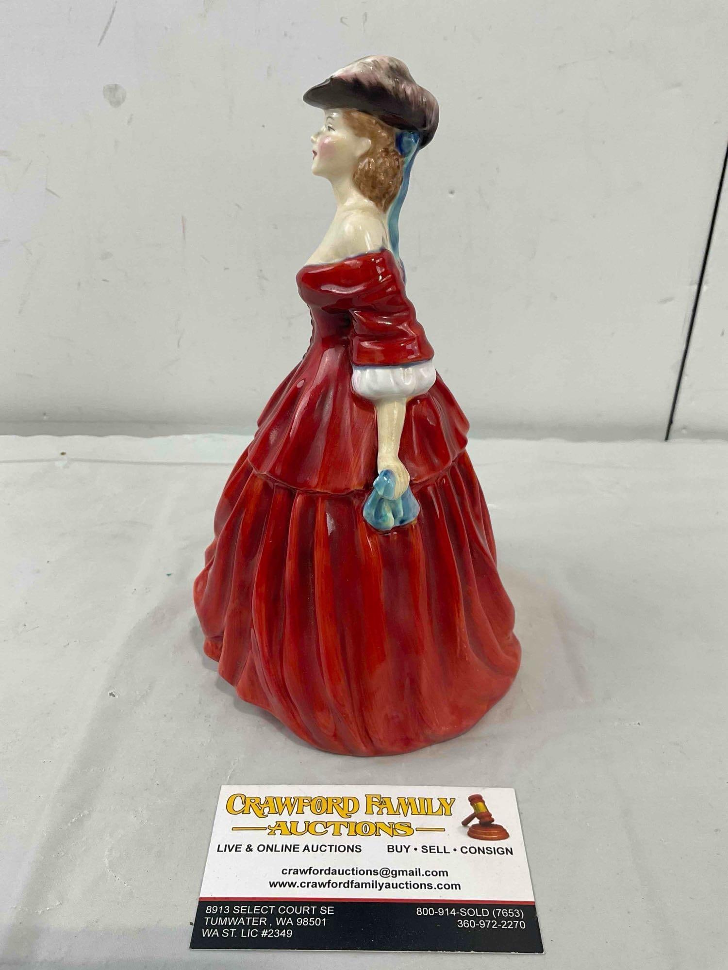 Vintage Royal Doulton "Vivienne" Figural Lady Porcelain Statuette. Excellent Condition. See pics. - 2