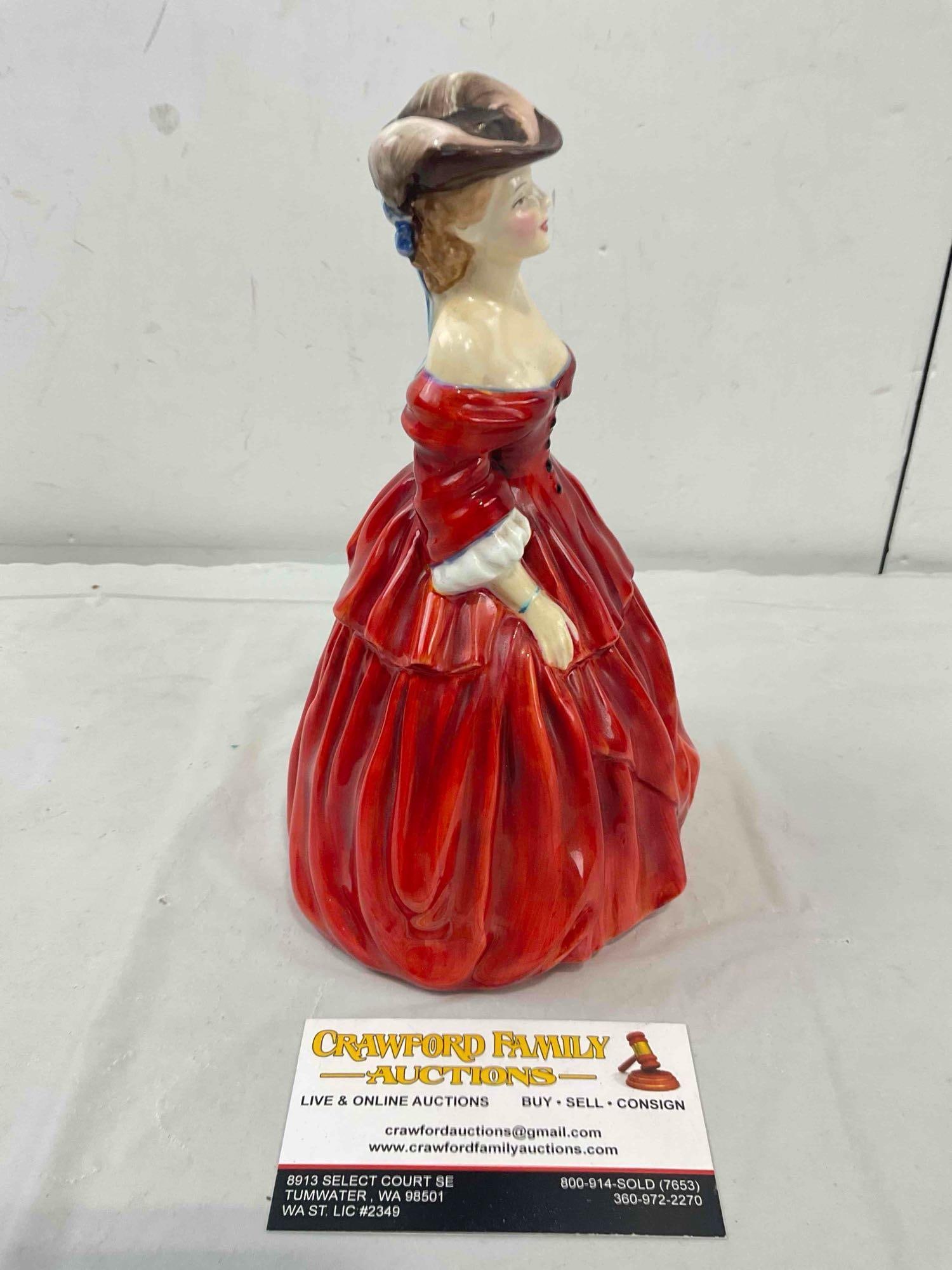 Vintage Royal Doulton "Vivienne" Figural Lady Porcelain Statuette. Excellent Condition. See pics. - 4