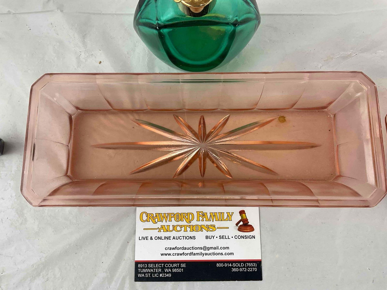 4 pcs Vintage Glass Selection, incl. Pink Depression Glass Tray & Perfume Atomizer. See pics. - 6