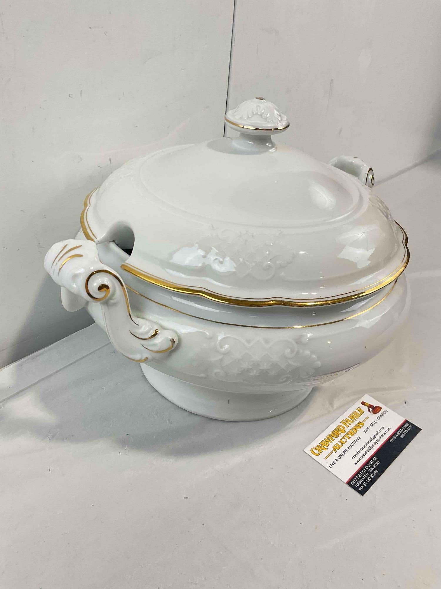 Vintage White & Gold Glazed Ceramic Soup Tureen. Excellent Condition. See pics. - 2