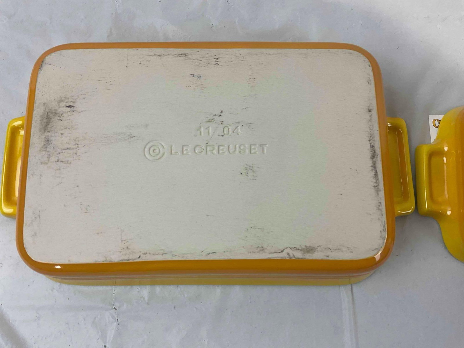 2 pcs Le Creuset Yellow Rectangle Stoneware Baking Dishes. Excellent Condition. See pics. - 6