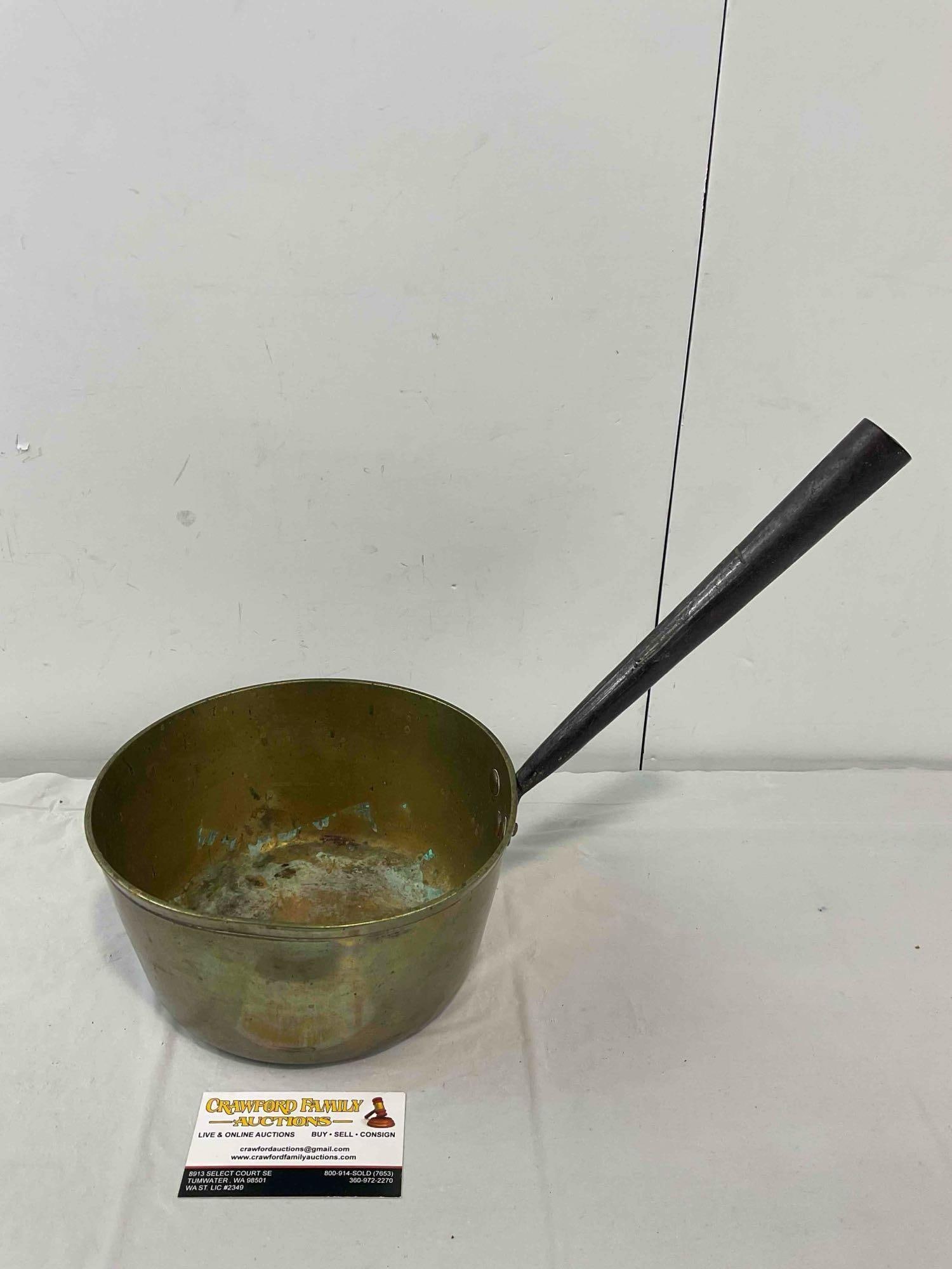 Antique Brass Jam Saucepan w/ Iron? Metal Handle. Very Good Condition. See pics.: Antique Brass Jam Saucepan w/ Iron? Metal Handle. Very Good Condition. Could be Victorian, unsure. Minor discoloration and wear indicative of age and use, otherwise in very good condition. Measures 16