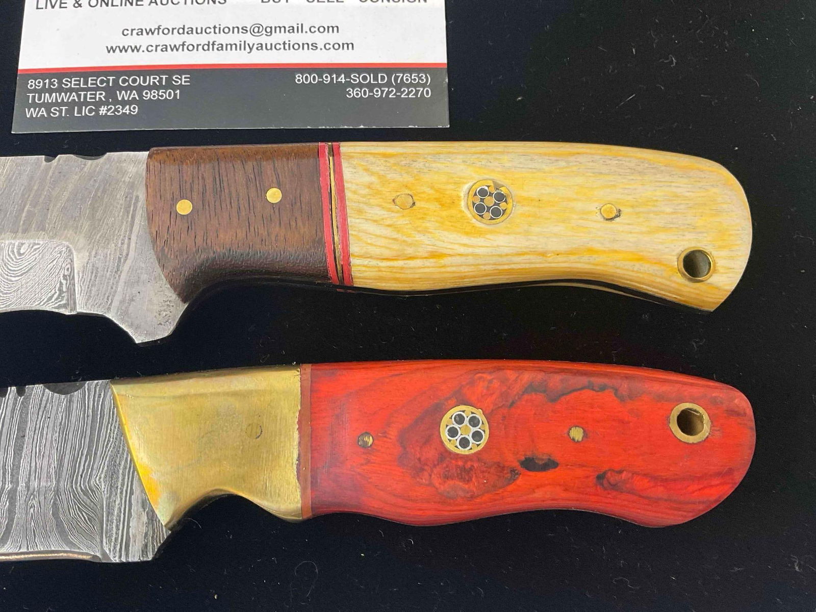 2 pcs Handmade Damascus Steel Skinning Knives w/ Leather Sheathes & Wood Handles. - 3