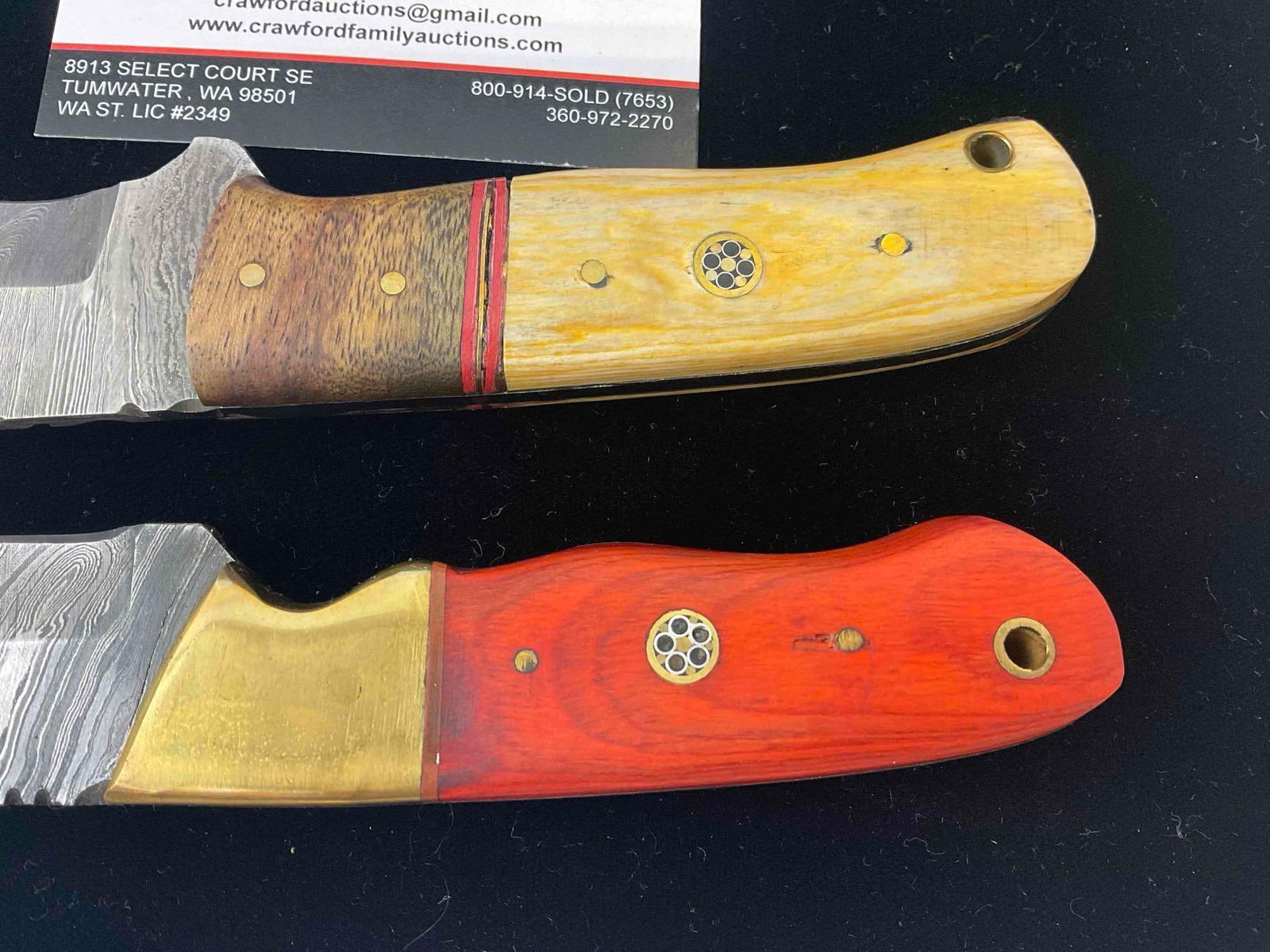 2 pcs Handmade Damascus Steel Skinning Knives w/ Leather Sheathes & Wood Handles. - 8