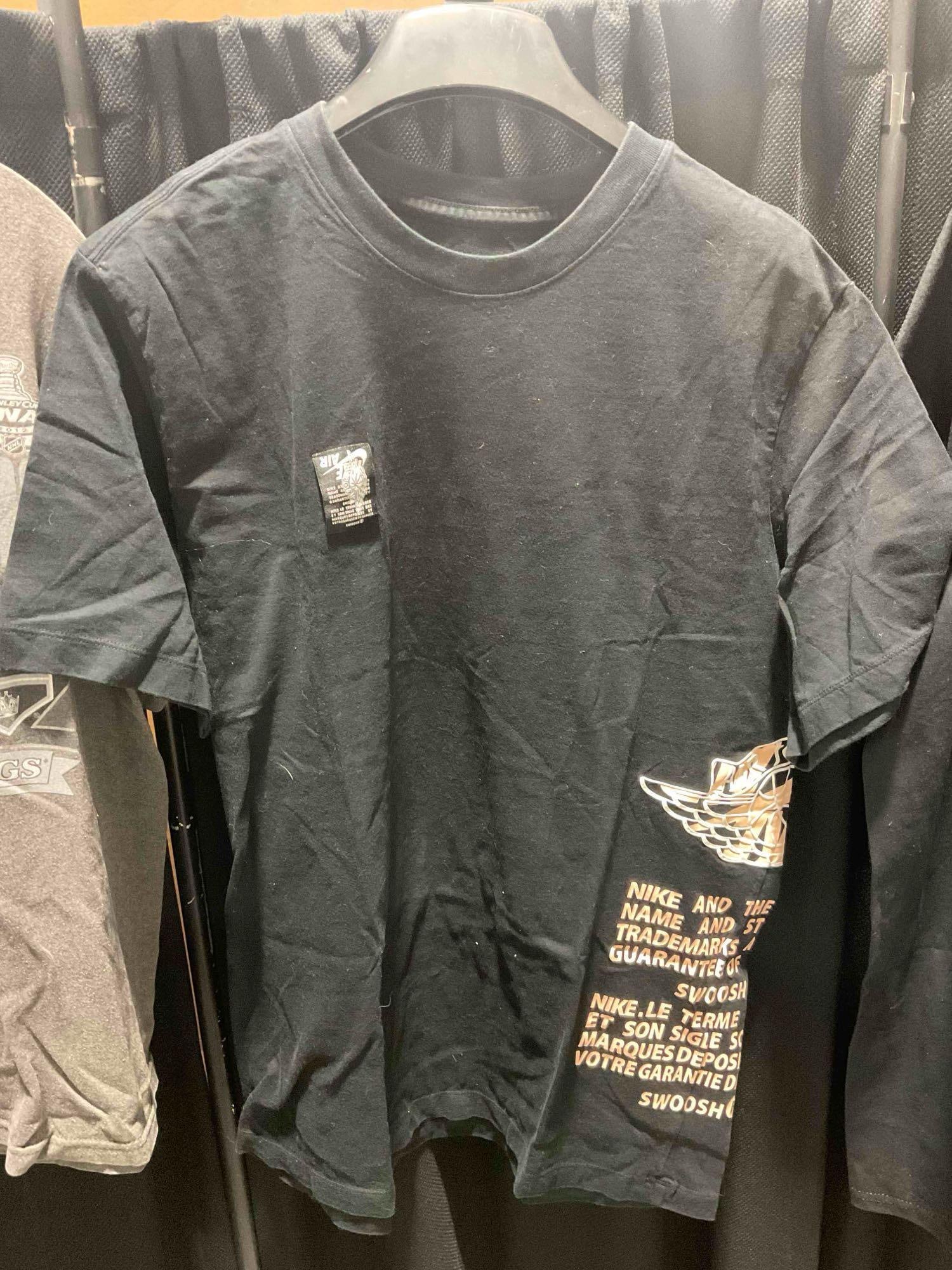 3 pcs Sports Shirts, incl. Air Jordan Graphic Tee Size M & Fruit of the Loom Kobe Bryant Size XL. - 2