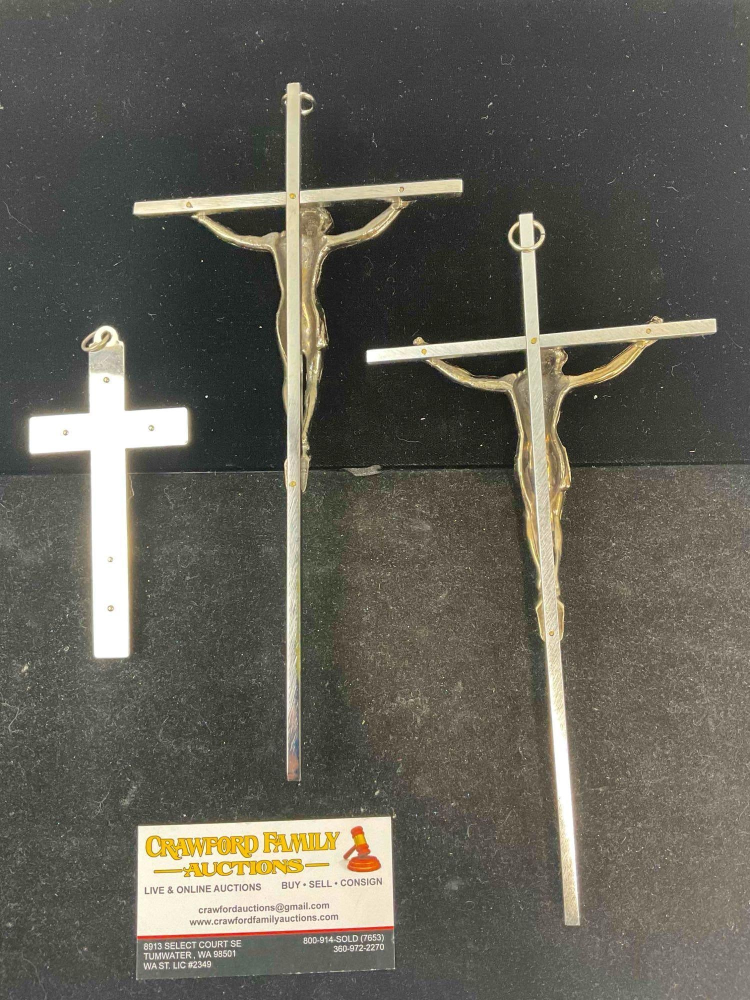 3 pcs Vintage Silver Toned Wall Crucifixes, 1x w/ Celluloid & Silver-plated Details. See pics. - 5