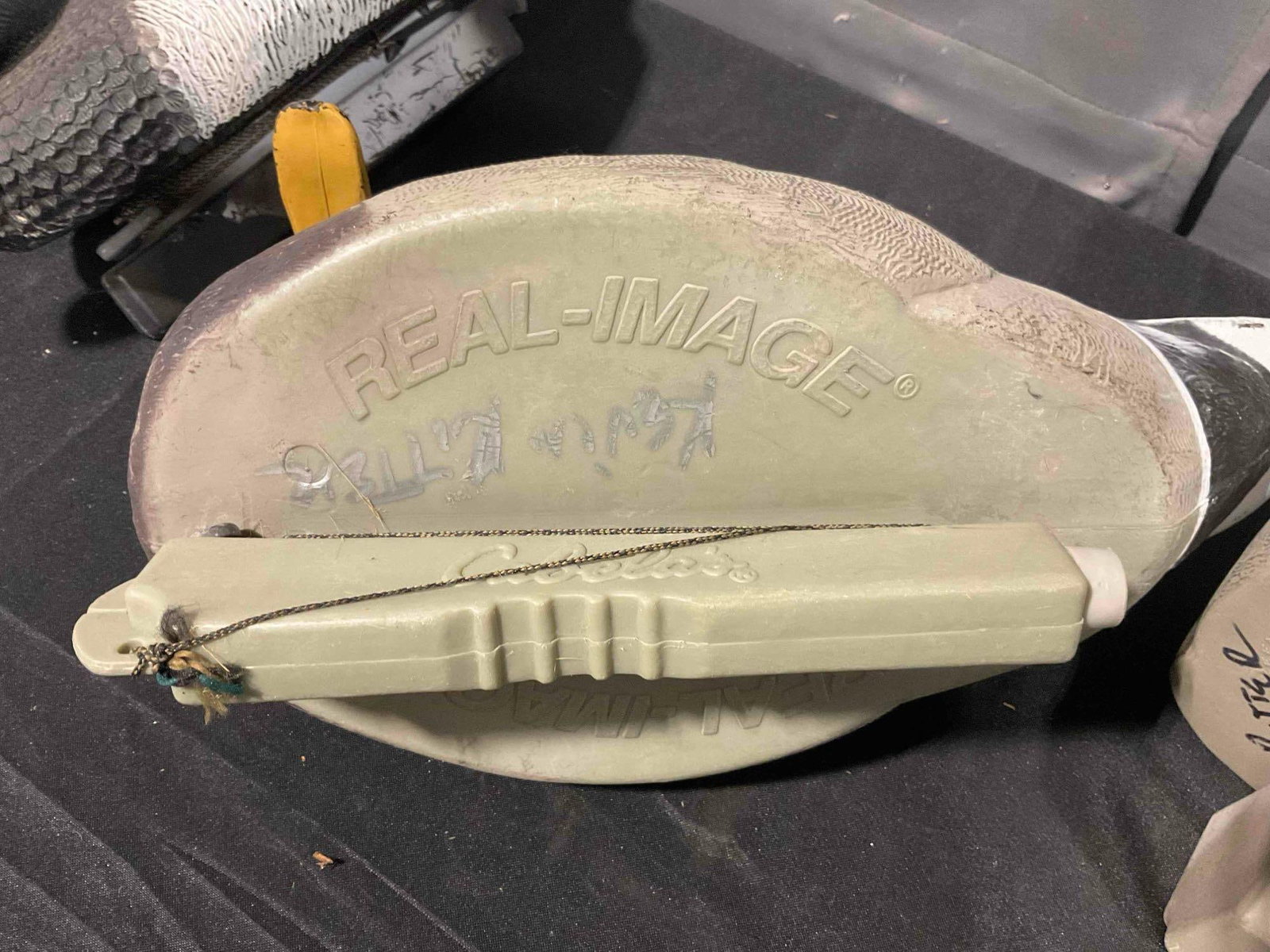 4 pcs Plastic Duck Decoys, incl. Cabela's & Greenhead Gear. Very Good Condition. See pics. - 7