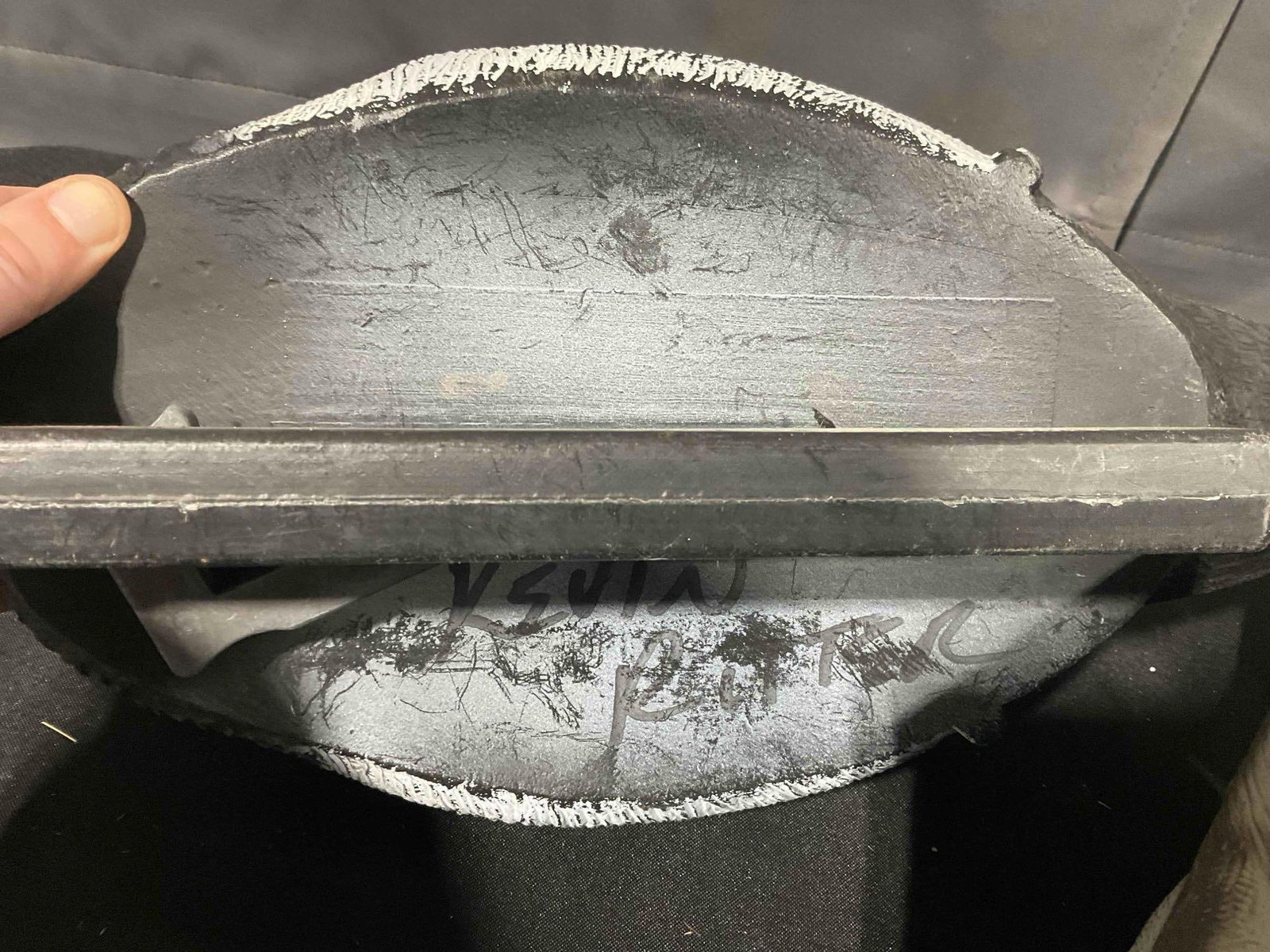 4 pcs Plastic Duck Decoys, incl. Cabela's & Greenhead Gear. Very Good Condition. See pics. - 8