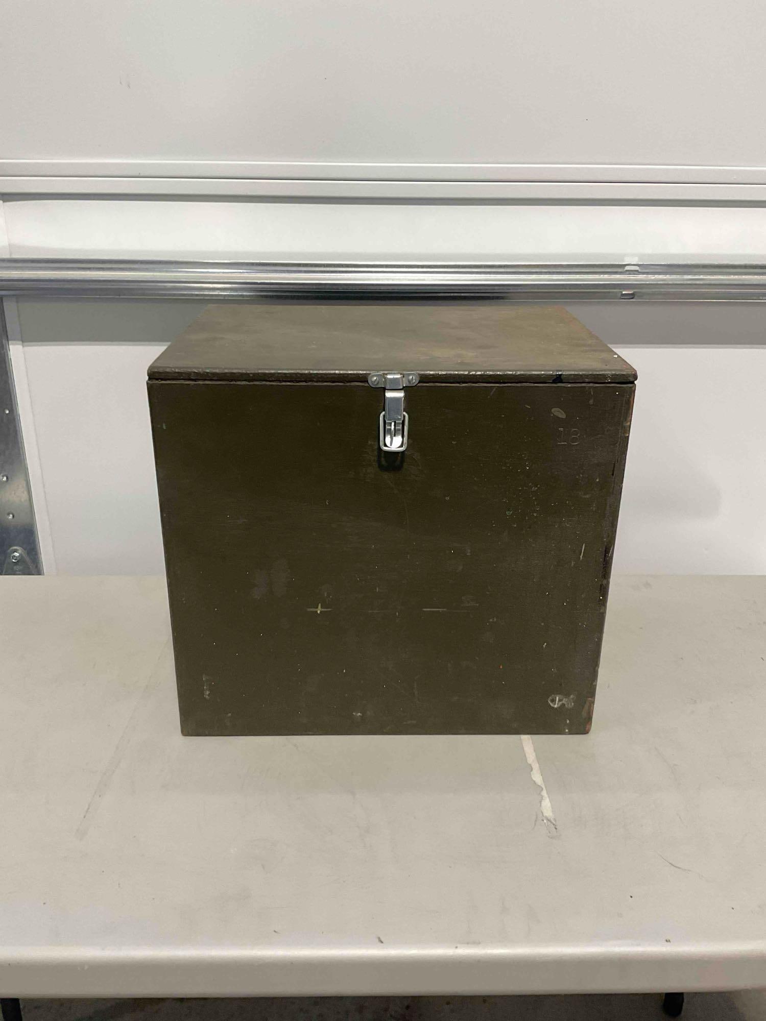 Rockwell Brand Circular Saw 6 3/4" Blade Mo. 346 w/ Extra Blades, and Military Carrying Case - 5