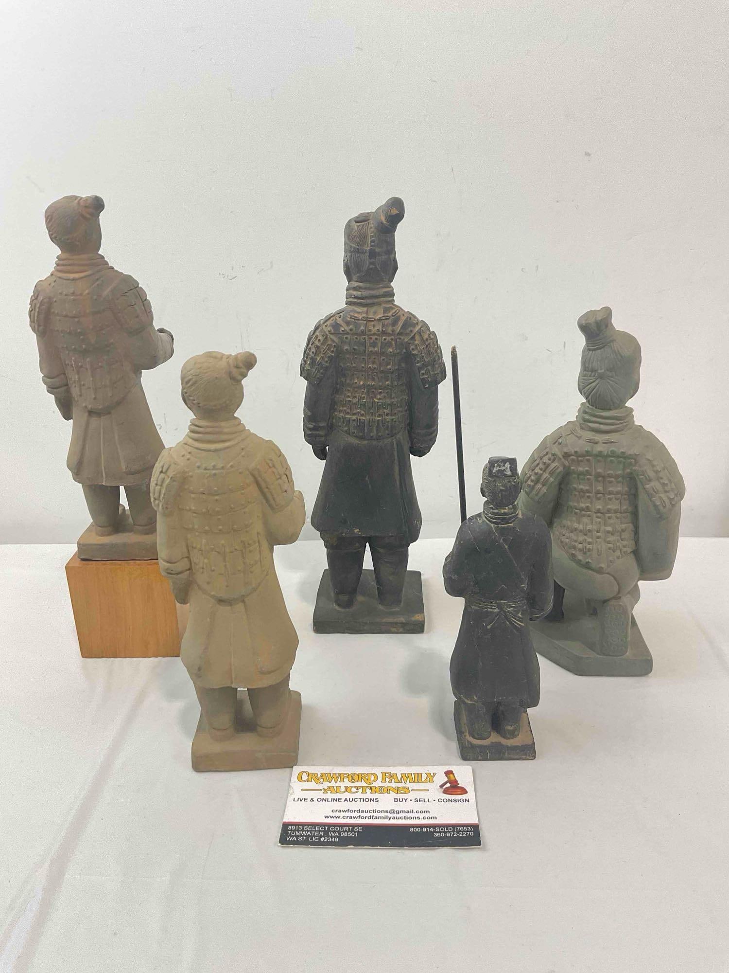 5 pcs Vintage Chinese Replica Terra Cotta Army Figurines. Very Good Condition. See pics. - 6