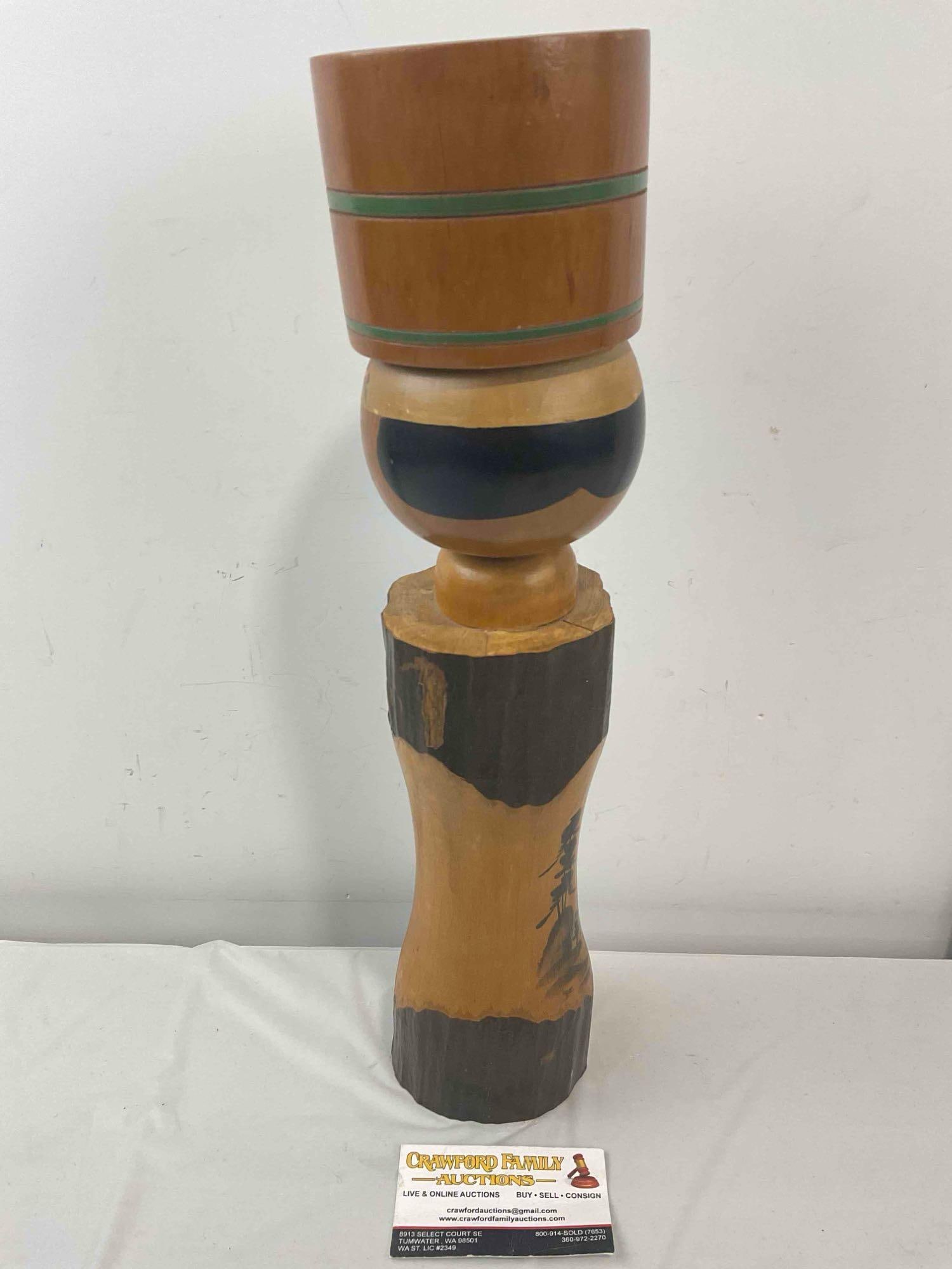 Vintage Traditional Japanese Carved Wooden Kokeshi Doll Souvenir. Excellent Condition. See pics. - 5