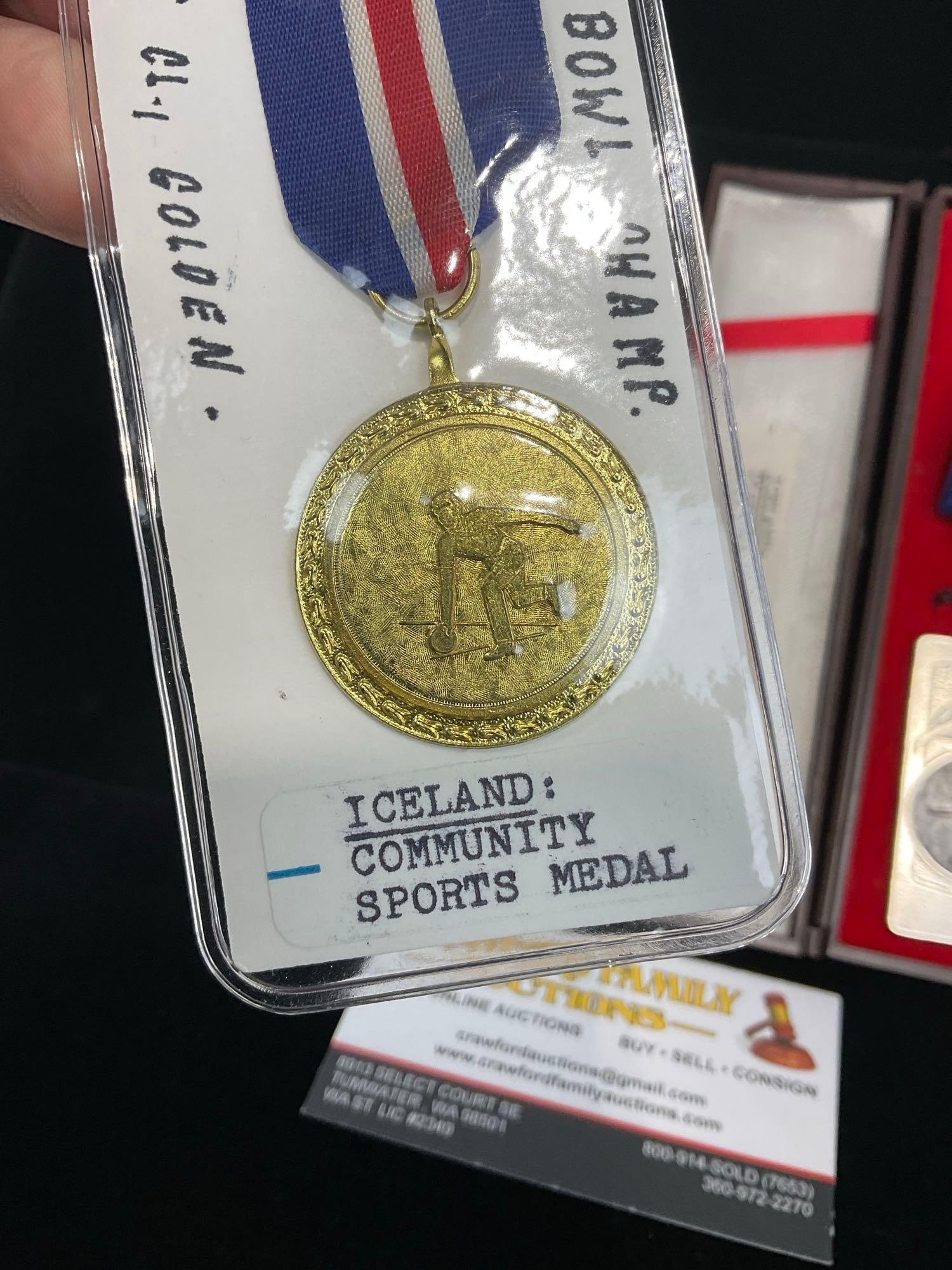3 Icelandic Sports Medals, Community Sports 1st & 2nd Class + District Skating Champion in case - 2
