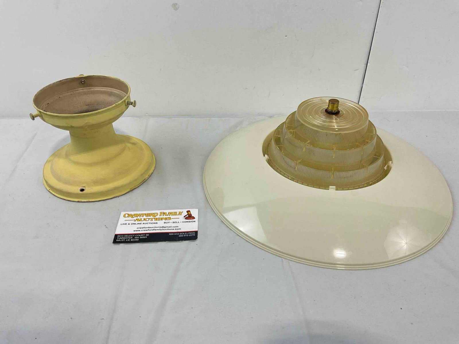 2 pcs Vintage Lamp Shades, incl. 1x Mid Century Modern Beige Lamp Shade & More. See pics.: 2 pcs Vintage Lamp Shades, incl. 1x Mid Century Modern Beige Lamp Shade & More. Minor wear indicative of age, has some rust and discoloration, condition is otherwise very good. Larger measures 12"