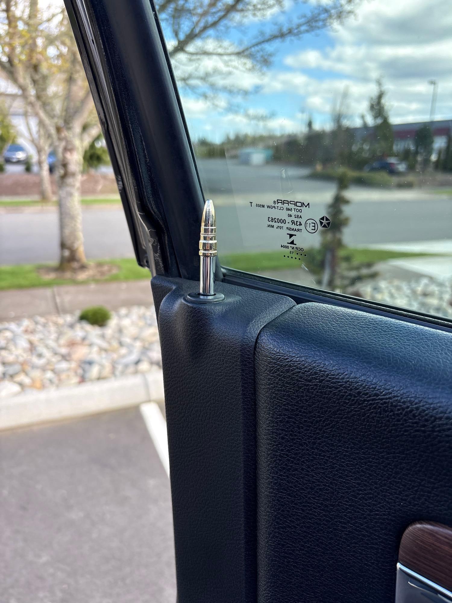 2015 Ram 2500 Laramie 4dr Mega Cab Cummins 6.7L Diesel Turbo 6 speed 4x4 Lifted Pick up 85,000 Mi... - 12