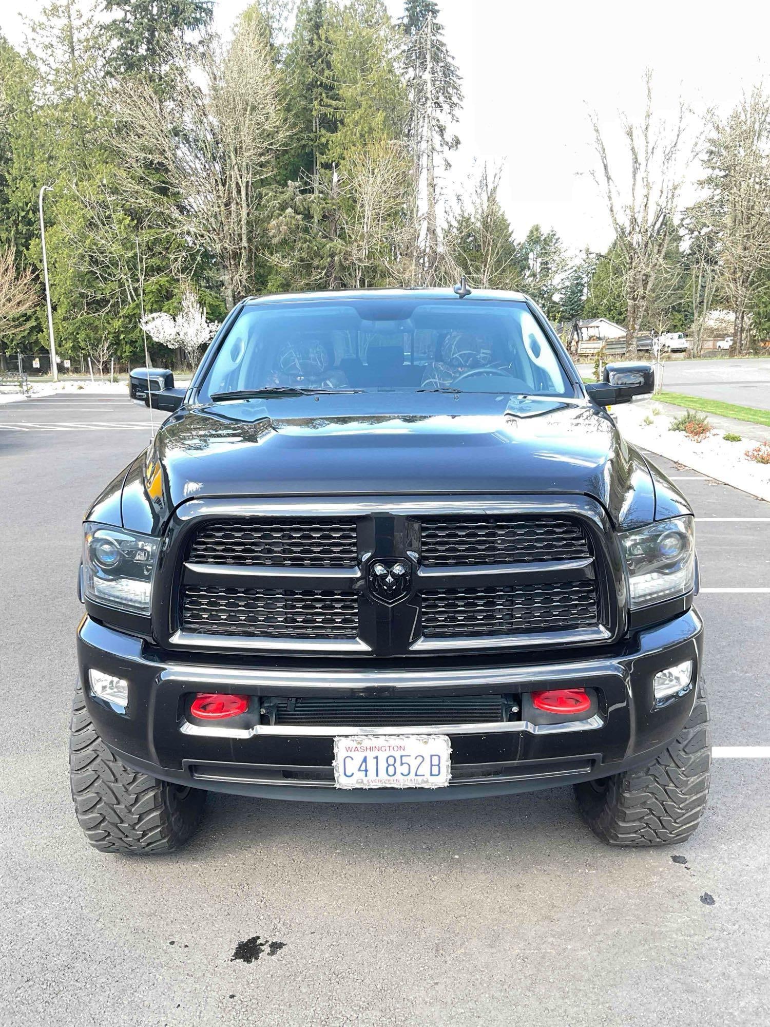 2015 Ram 2500 Laramie 4dr Mega Cab Cummins 6.7L Diesel Turbo 6 speed 4x4 Lifted Pick up 85,000 Mi... - 2