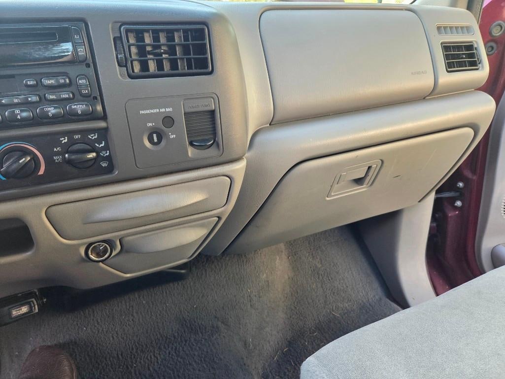 2000 Ford F-350 Super Duty Super Cab V8, 5.4 Liter, 4WD, Automatic Long bed 107,922 miles - 15