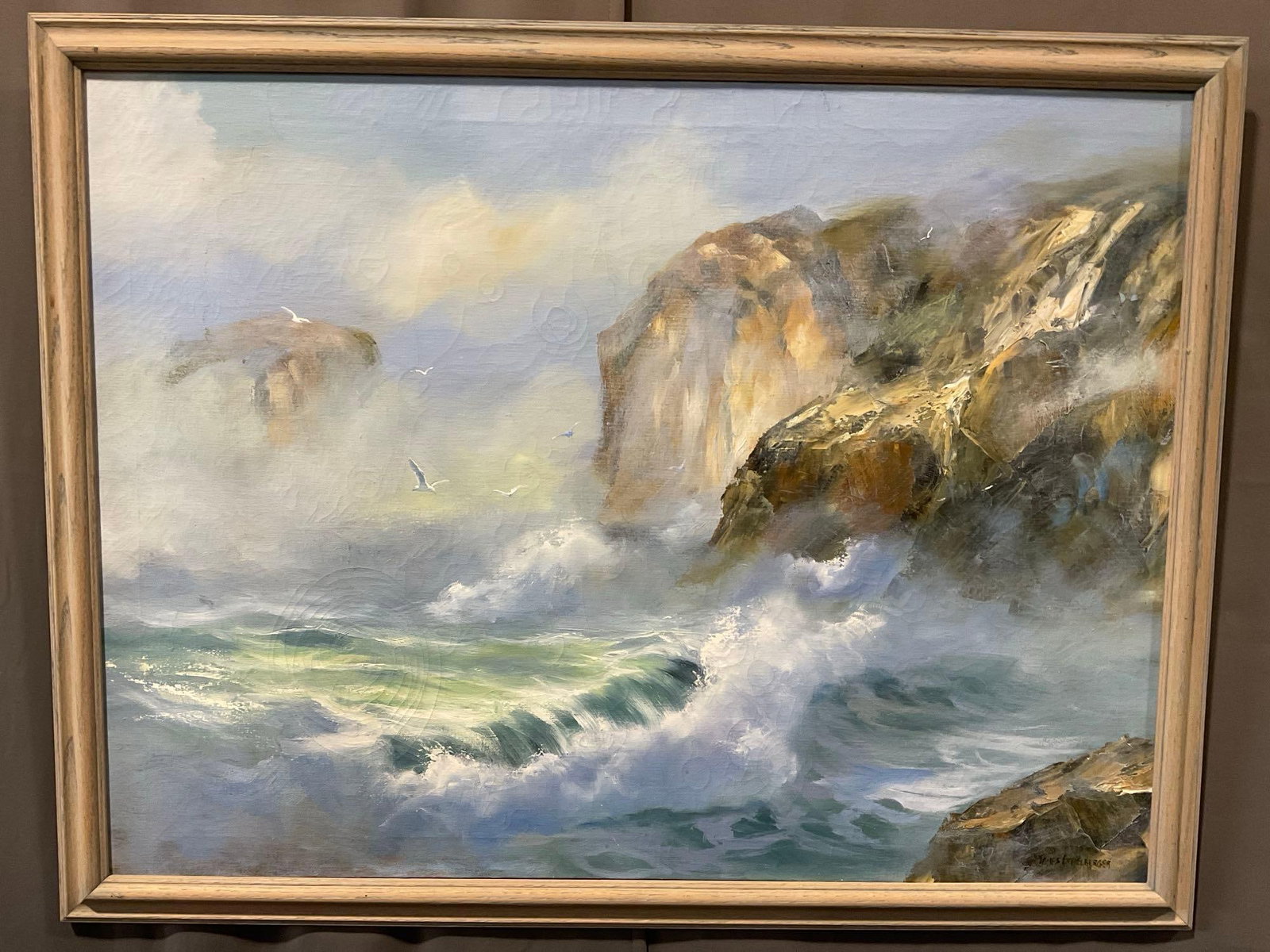 Framed Large Oil on Canvas Painting, by James Eichelberger, 34h x 45w x 3d inches, Crashing Waves: Appears to be in good shape. The piece measures approx 34h x 45w x 3d inches. See pics. E-5600 *Freight Required if shipped, Buyer Arranged/Responsibility* 