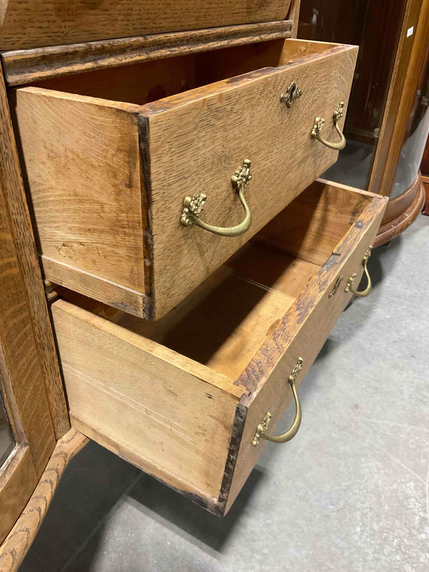 Gorgeous Antique Tiger Oak Side-by-Side Curio Cabinet Secretary Desk. Very Good Condition. - 7
