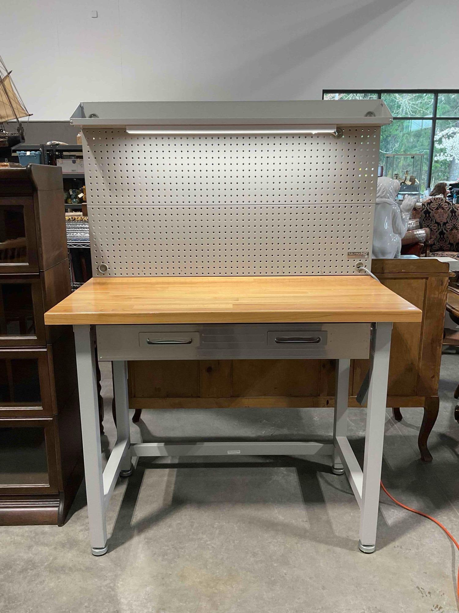 Seville Classics UltraHD Lighted Work Center w/ Light & Drawer. Tested, Works. Excellent Cond. (1 of 4)