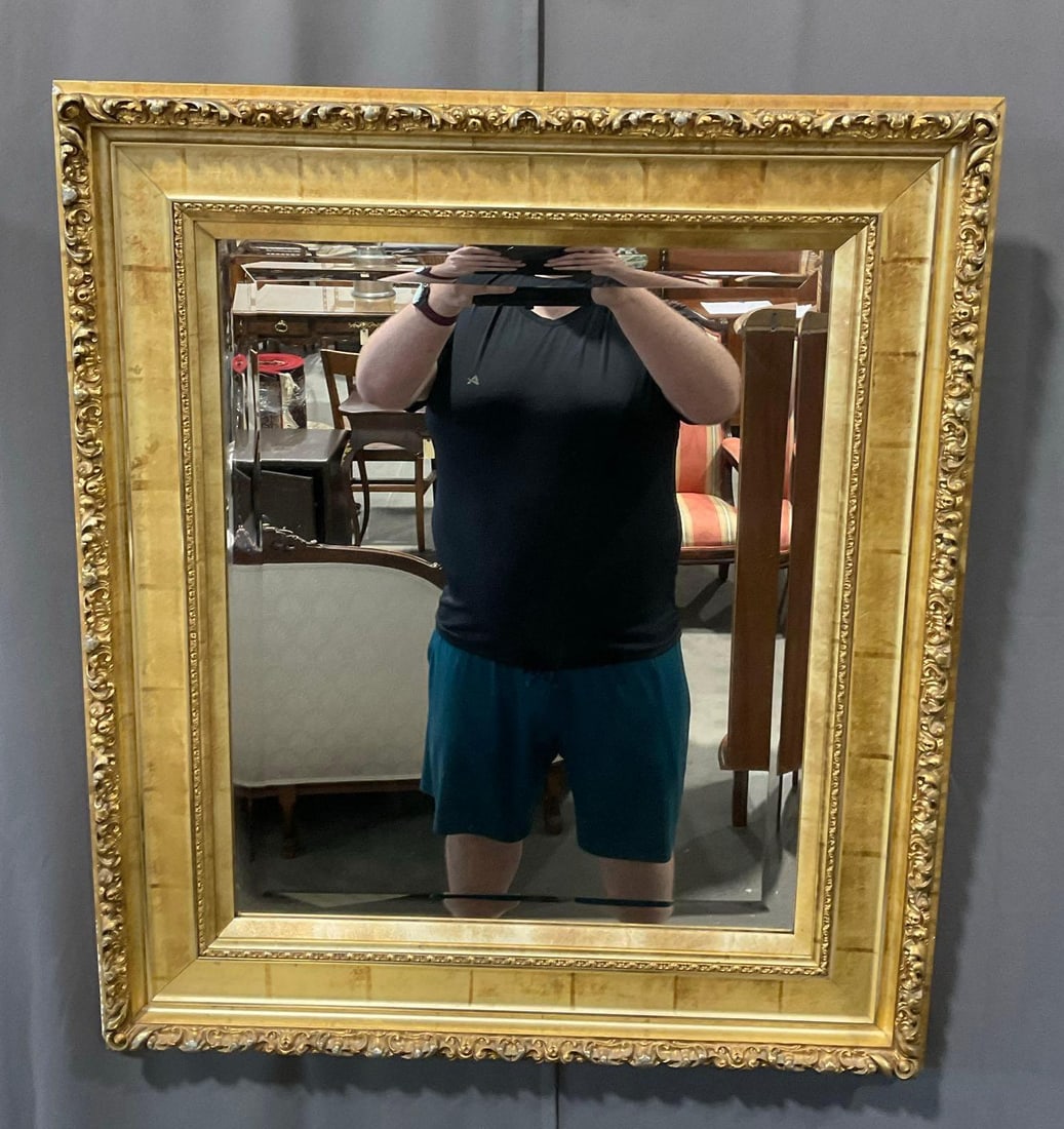 Vintage Giltwood Carved Framed Mirror, 34h x 29w x 3d inches: Appears to be in good shape. The piece measures approx 34h x 29w x 3d inches. See pics. E-5520 *Freight Required if shipped, Buyer Arranged/Responsibility* 