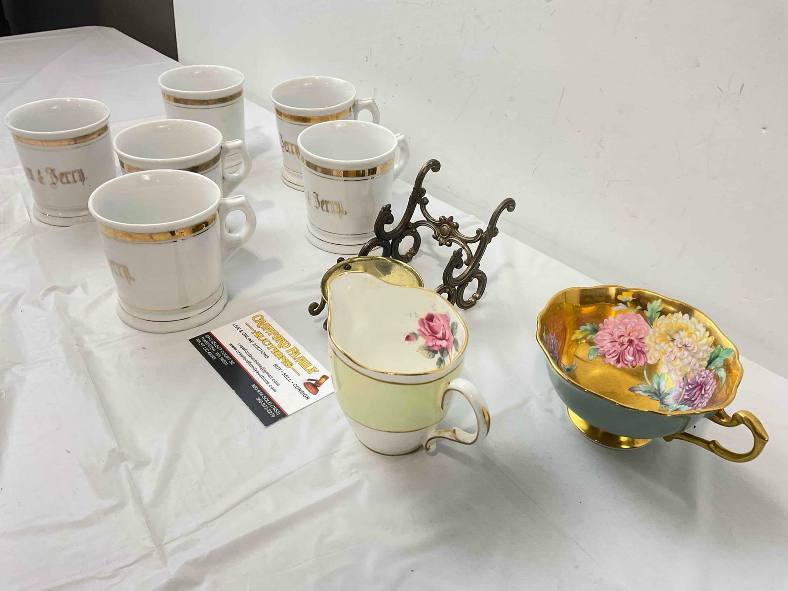 9 pcs Charming Vintage Collection, incl. 6x Ceramic Tom & Jerry Mugs & More! Very Good Cond. - 2
