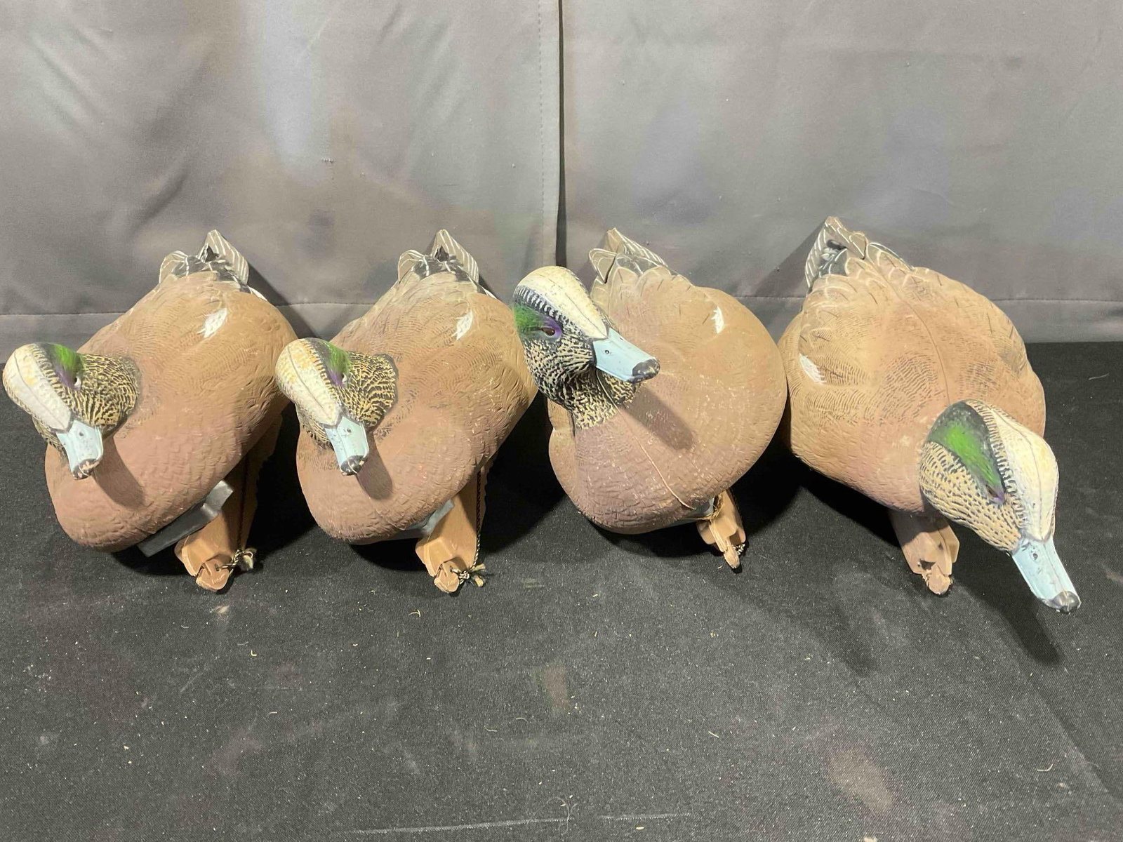 4 pcs Greenhead Gear Plastic Wigeon Drake Duck Decoys. Very Good Condition. See pics. (1 of 6)