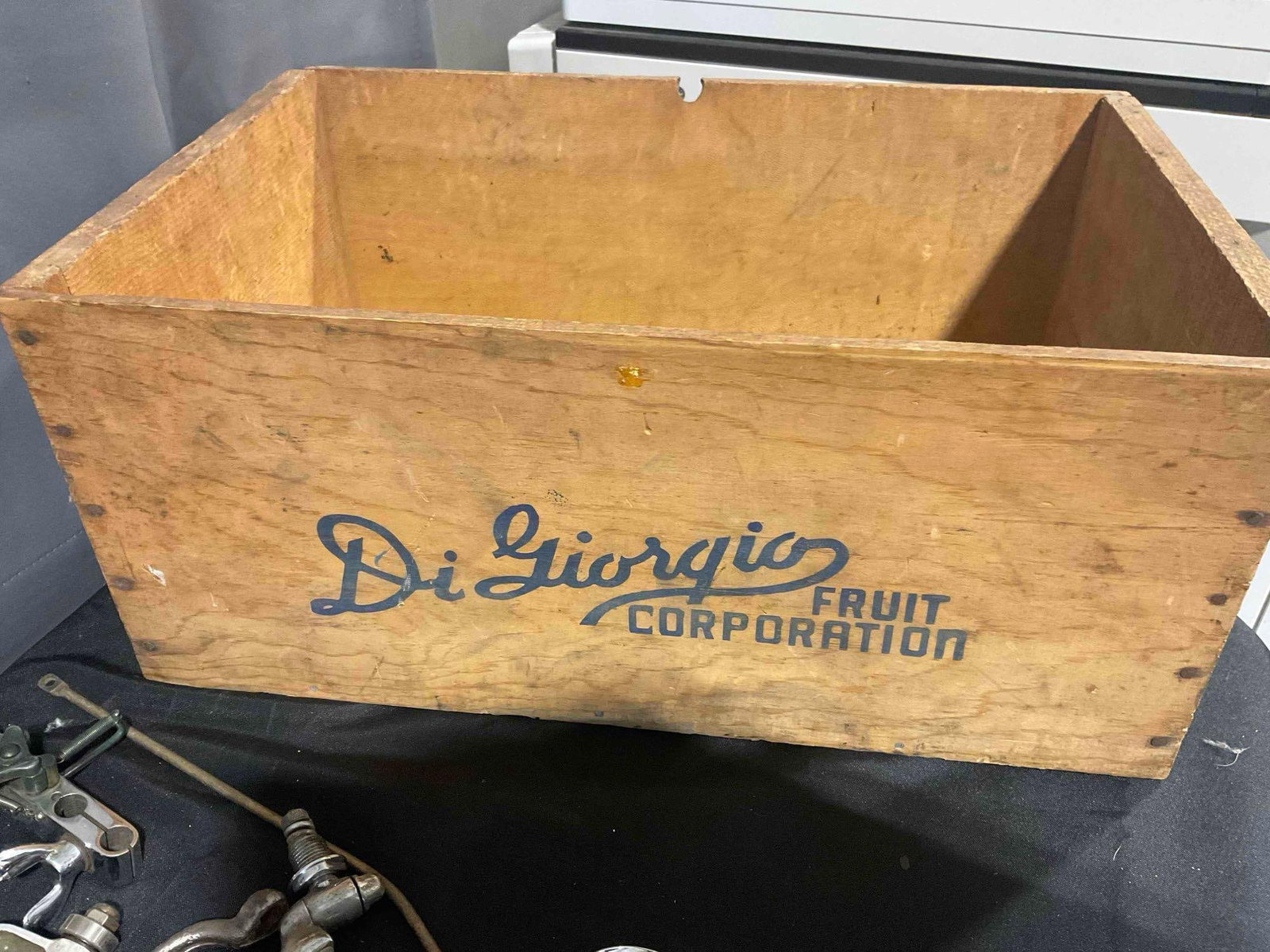 30+ pcs Vintage Car Parts & Assorted Mechanical Pieces, incl. Mirrors, Gauges & More! See pics. - 7