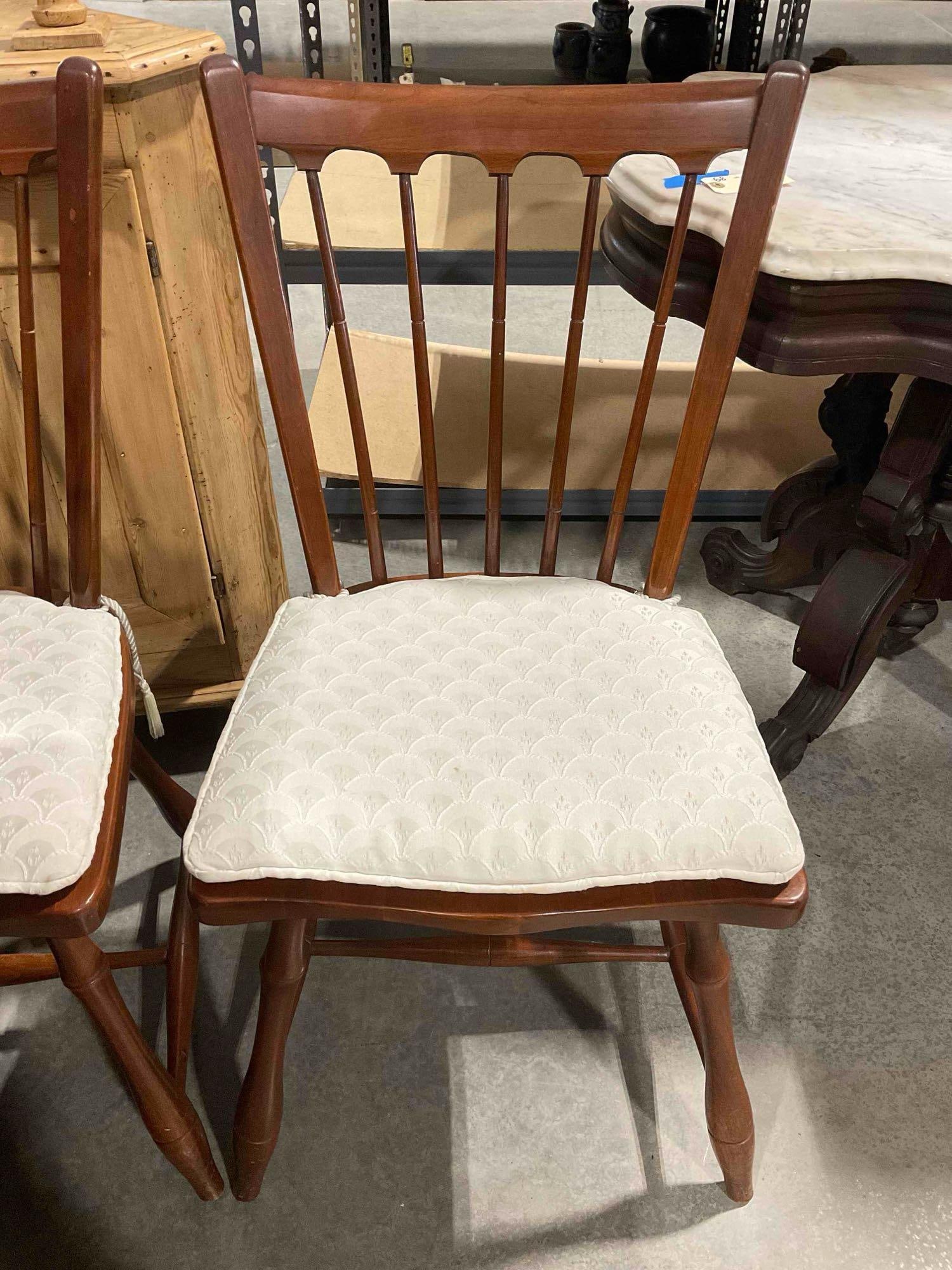 Vintage Pennsylvania House Cherry? Wood Drop & Loose Leaf Dining Table w/ 4 Chairs. See pics. - 12