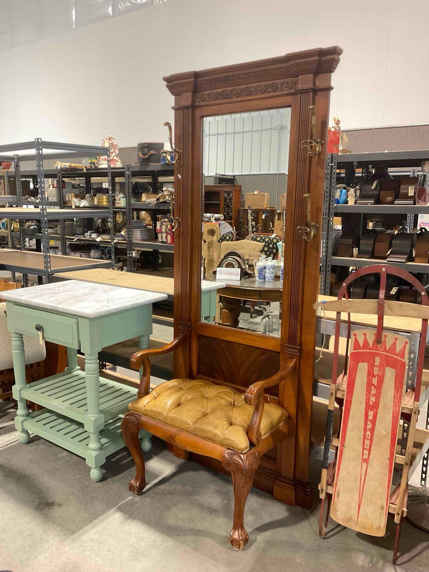 Vintage Pulaski Mahogany? Wood Hall Tree w/ Leather Seat & Mirrored Back. Very Good Cond. - 2
