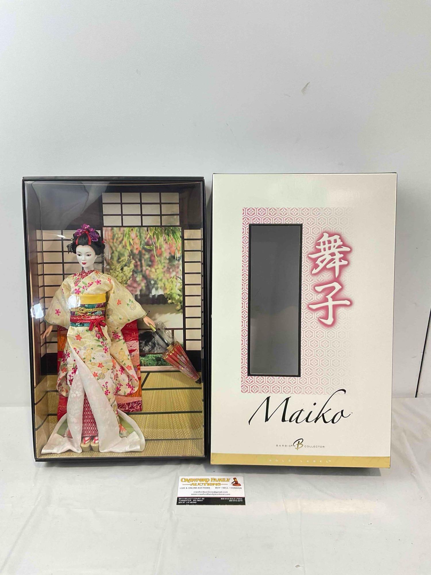Maiko Barbie Gold Label Collector Doll in Original Box. NIB. Excellent Condition. See pics.: Maiko Barbie Gold Label Collector Doll in Original Box. NIB. Excellent Condition, looks to never have been opened. Measures 10" x 16" x 4" DM-5660 
