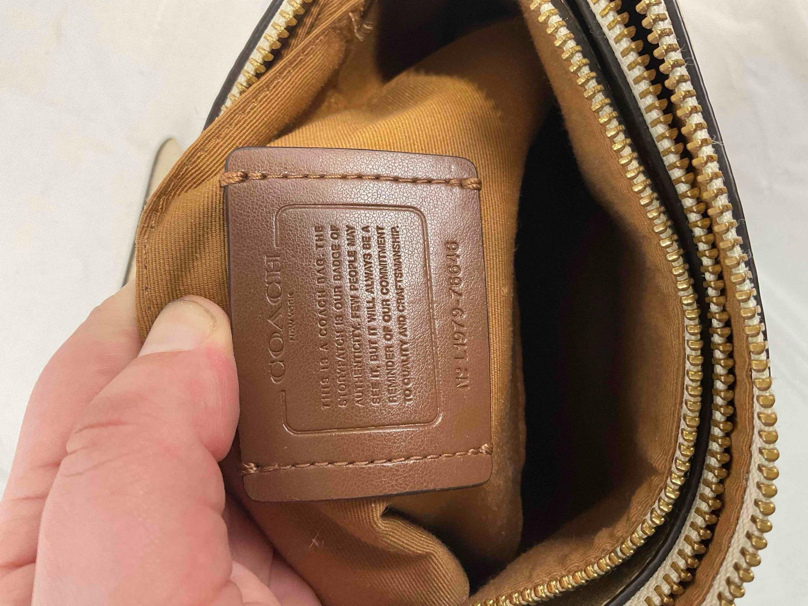 Coach Mia Crossbody Leather & Canvas Purse in Ivory/Tan Color. Very Good Condition. See pics. - 11