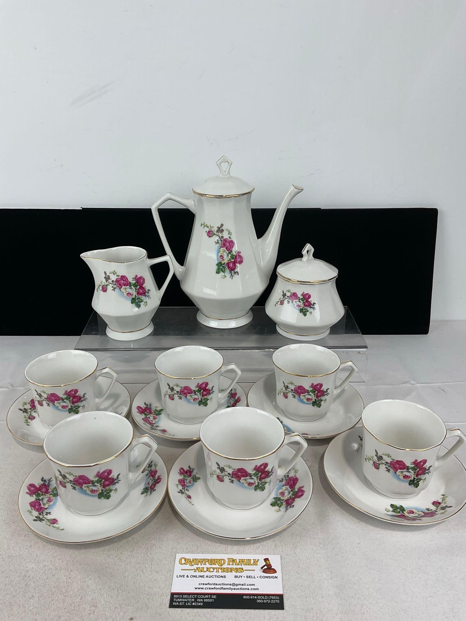 Tea Set for 6, Floral Rose pattern Porcelain, Made in China, 15 pieces (1 of 4)