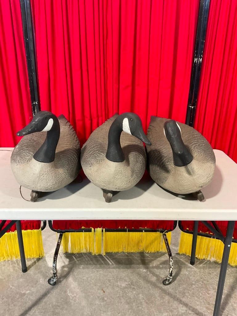 3x G & H Brand Goose Decoy Floats with Posable Necks. Fair Condition.: Approximately 22" x 24" x 19" altogether. Items are in Fair condition with some minor. V-5600 *Oversized shipping may apply* 
