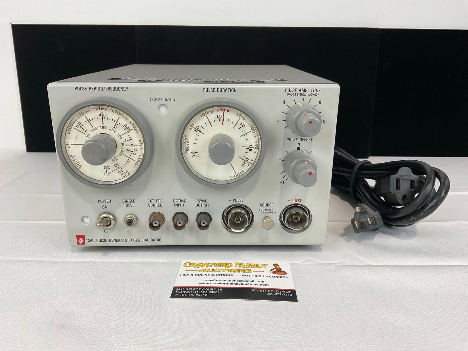 Vintage Late 1960s General Radio 1340 Pulse Generator, 7h x 10w x 13d inches: Appears to be in good shape, not fully tested. The piece measures approx 7h x 10w x 13d inches. See pics. E-5360