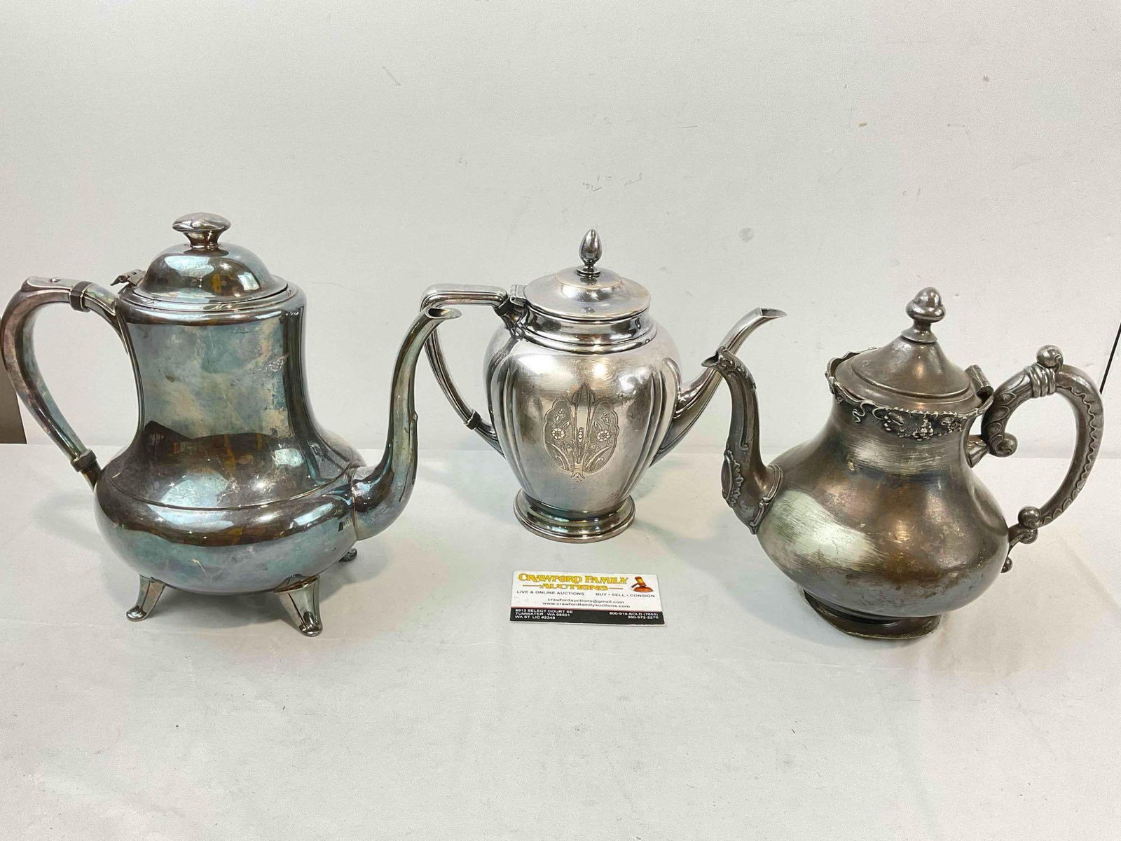 3 pcs Vintage Silver Plated Tea Pots, incl. Croydon, Oneida & E.G. Webster & Son. See pics.: 3 pcs Vintage Silver Plated Tea Pots, incl. Croydon, Oneida & E.G. Webster & Son. One has a loose lid, one has a rough bottom, condition is otherwise good. Largest measures 12" x 6" x 10"