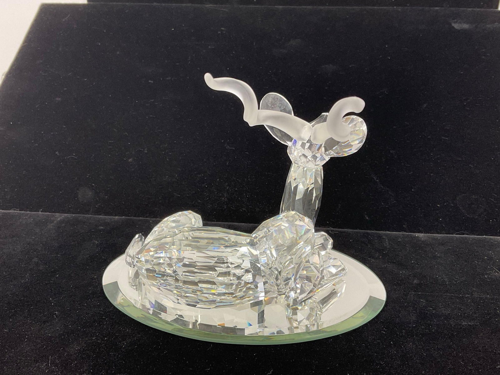 Swarovski Crystal 1994 Annual Edition Kudu Figurine, from the Inspiration Africa Series - 3